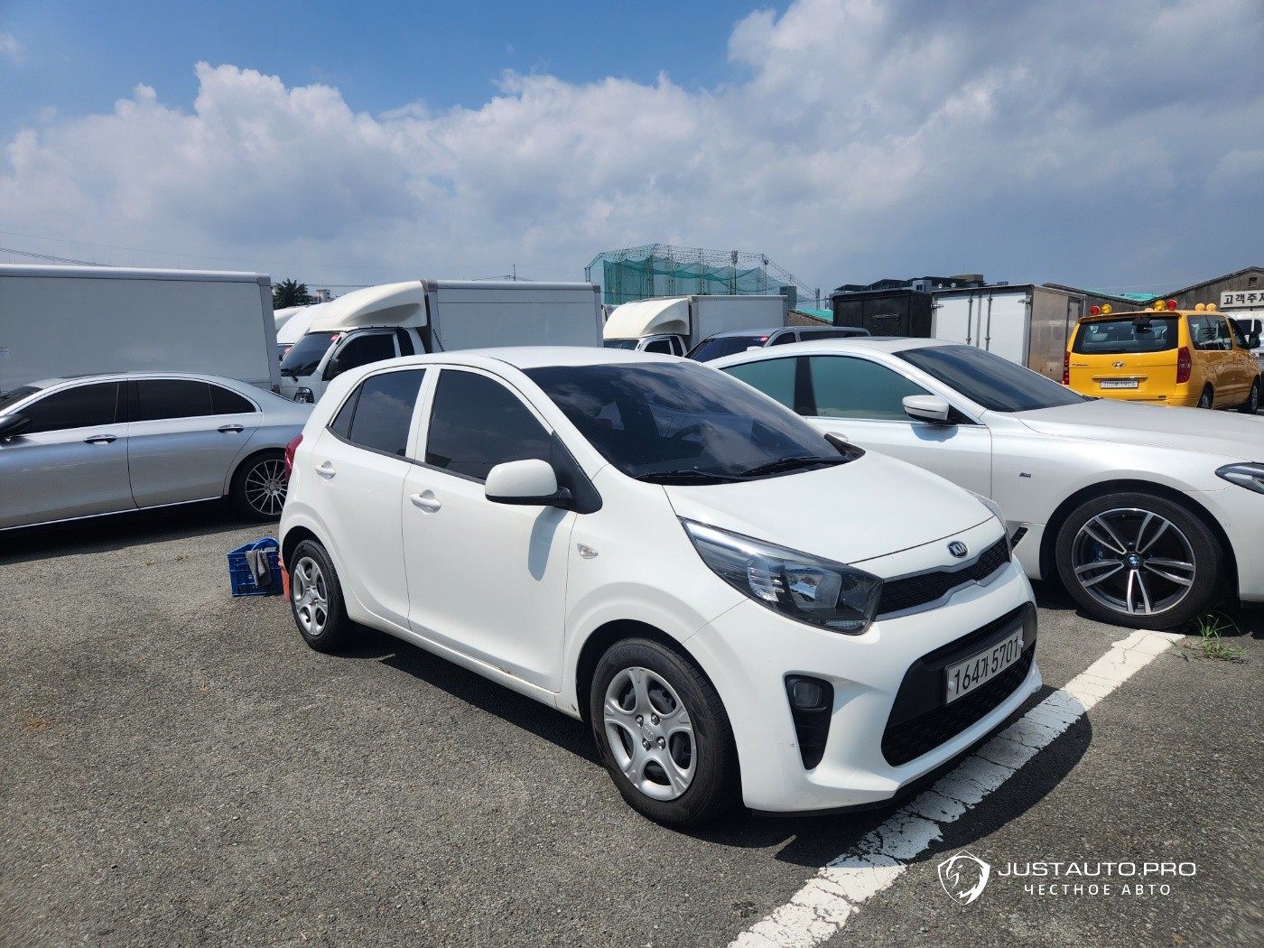 Автомобиль Kia morning