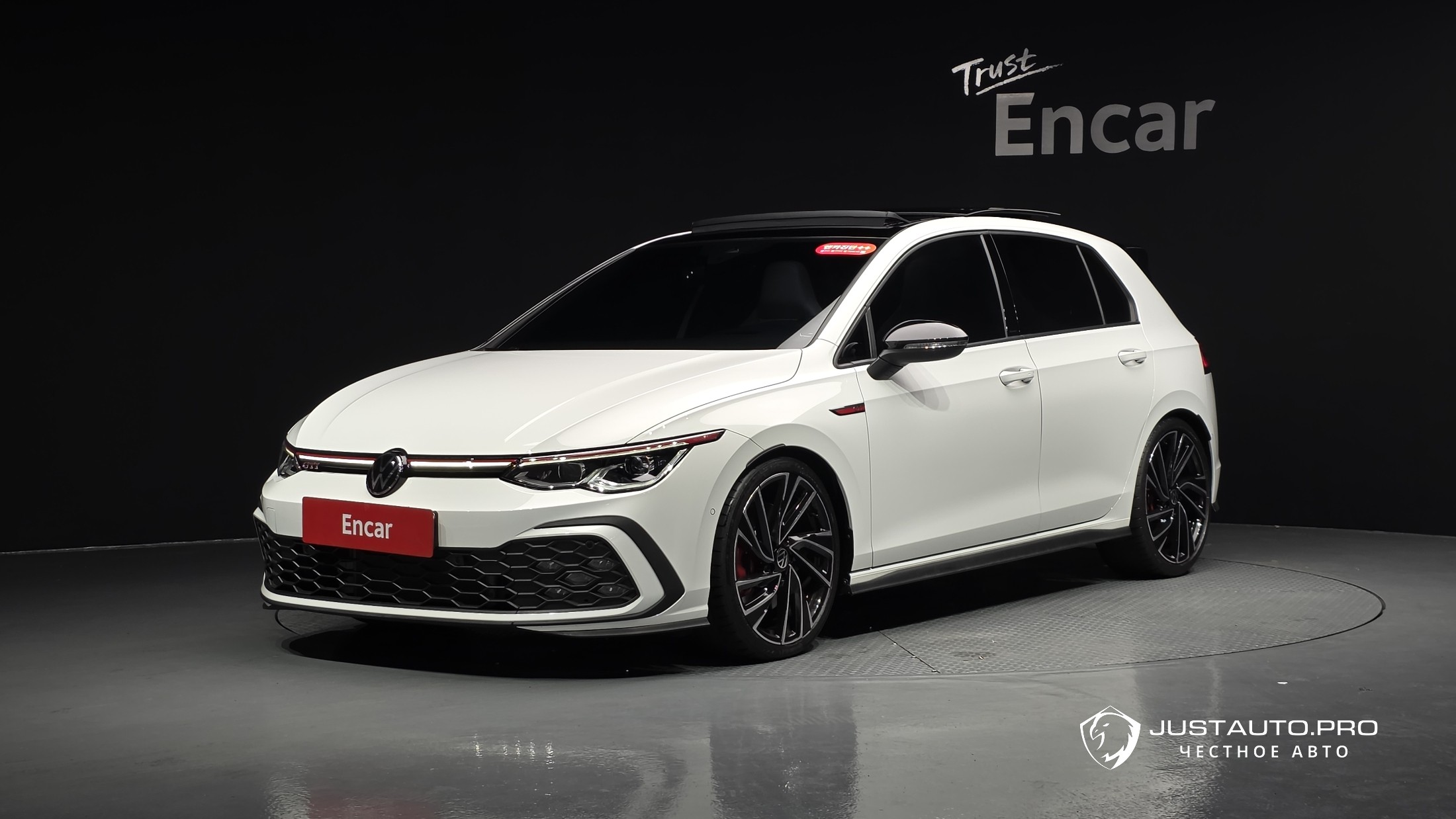 Автомобиль Volkswagen Golf