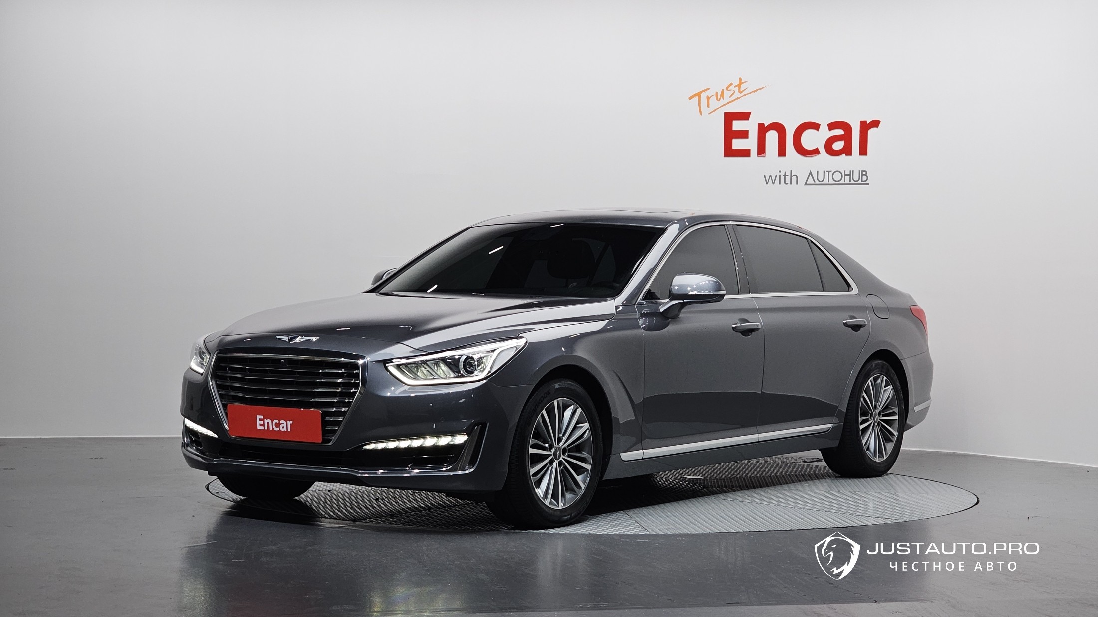 Автомобиль Genesis EQ900