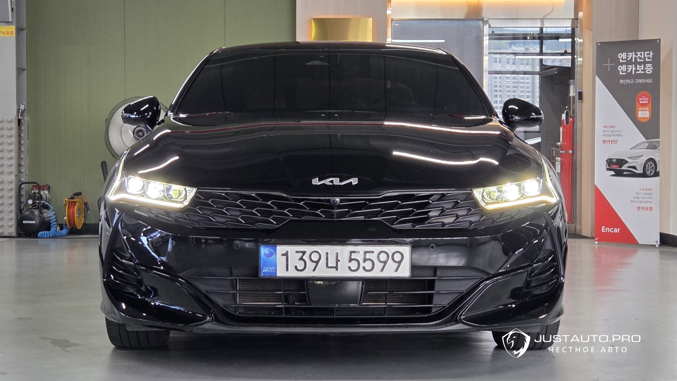 Автомобиль Kia K5