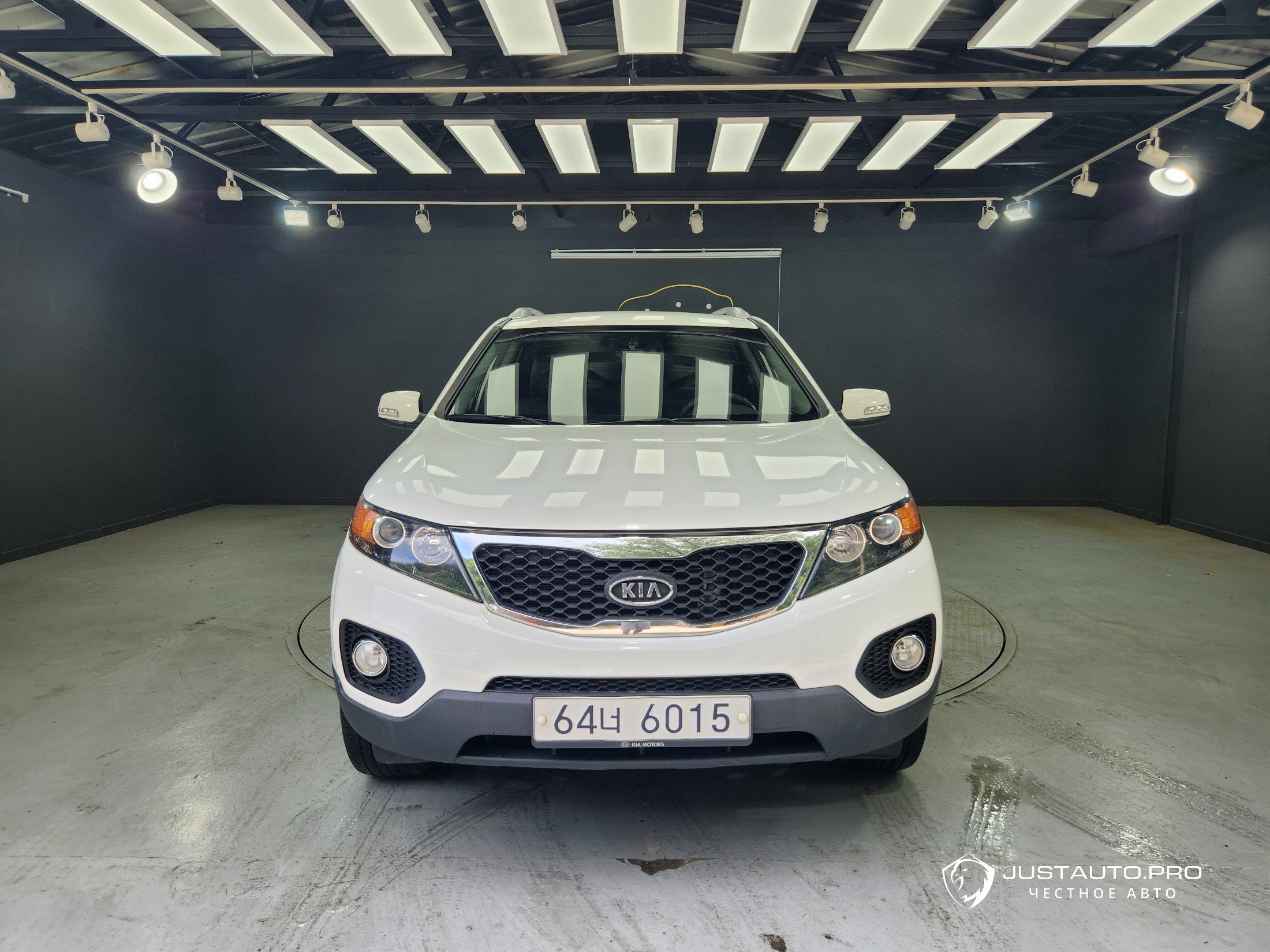 Автомобиль Kia Sorento