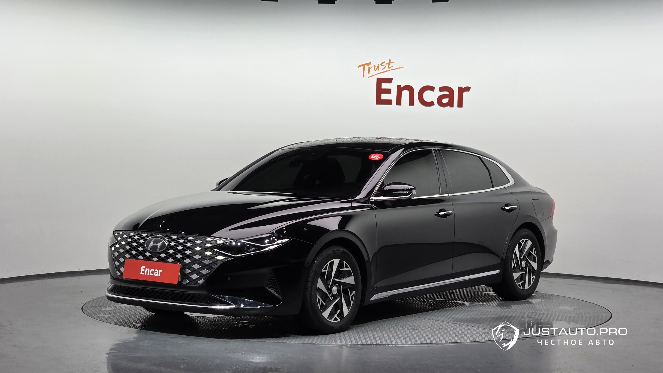 Автомобиль Hyundai Grandeur