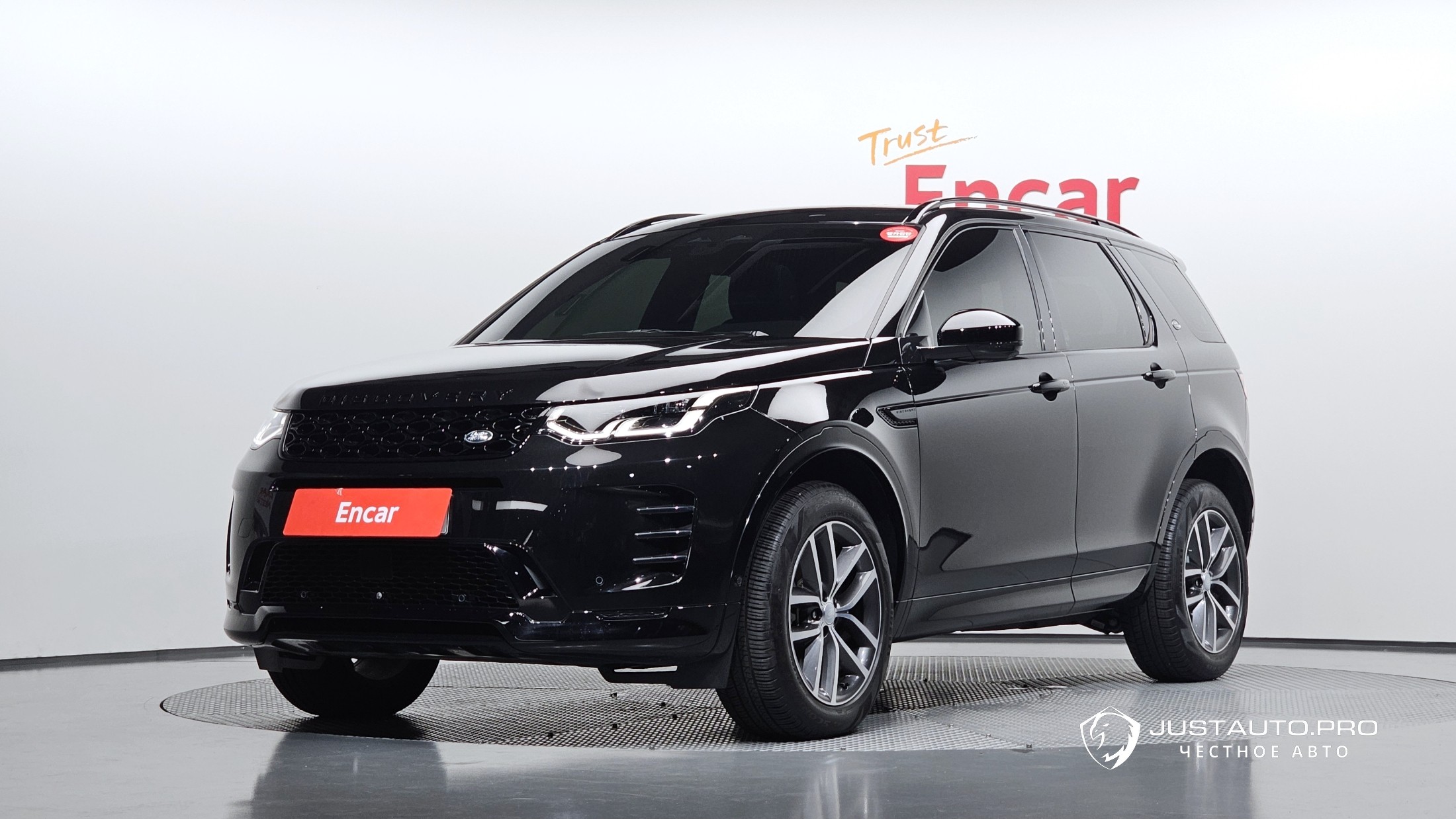 Автомобиль Land Rover Discovery Sport