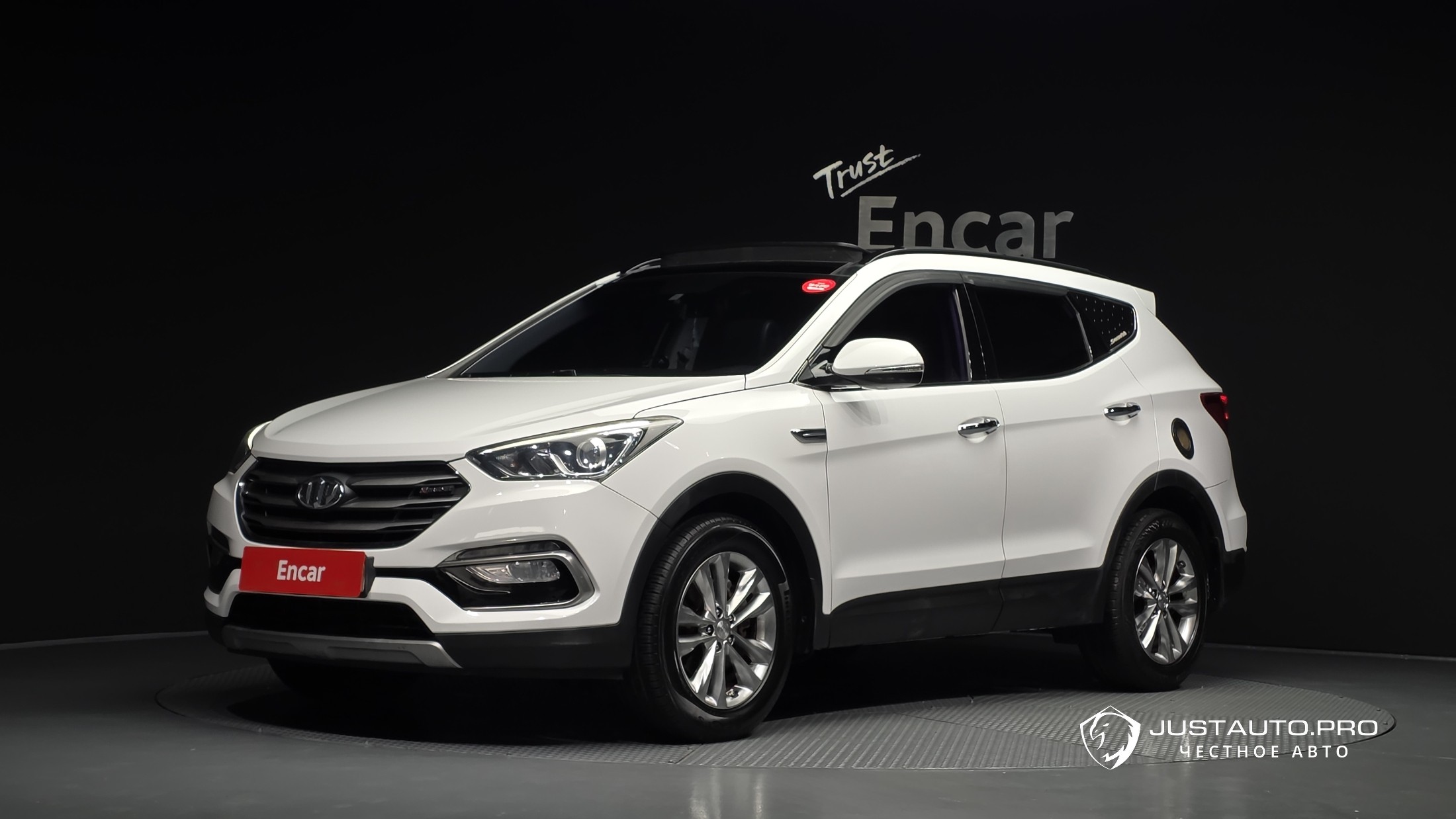 Автомобиль Hyundai Santafe