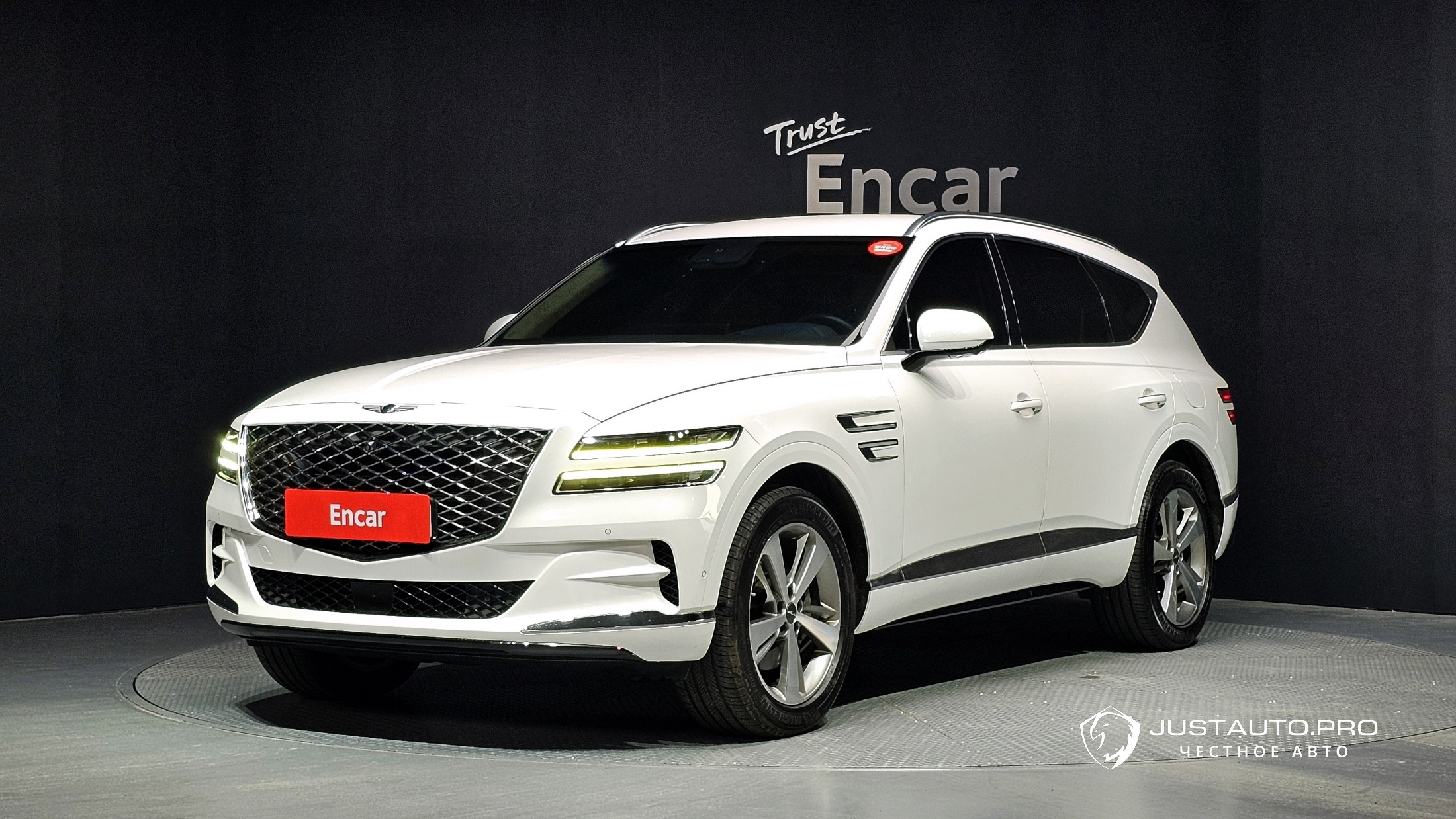 Автомобиль Genesis GV80