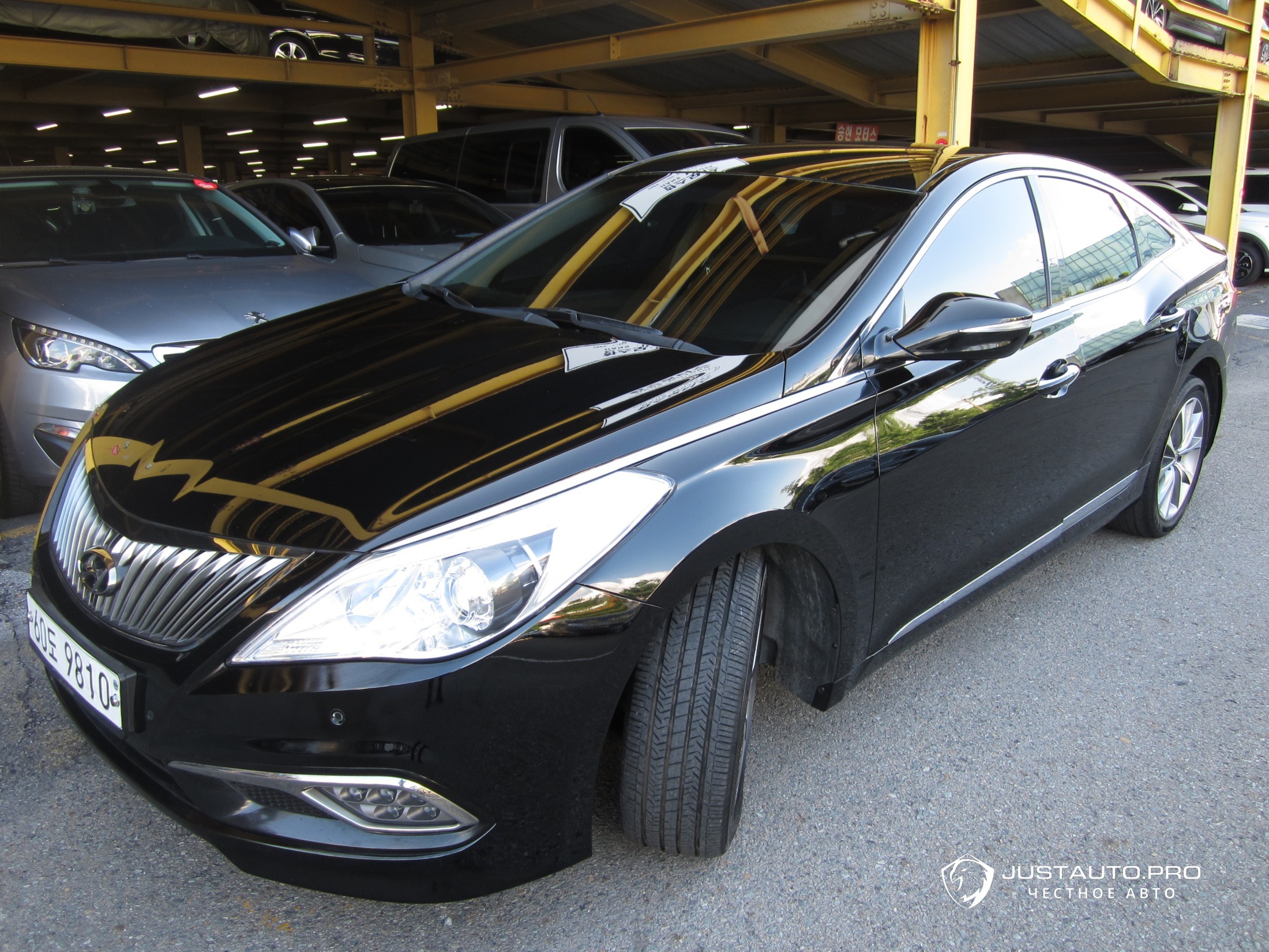 Автомобиль Hyundai Grandeur