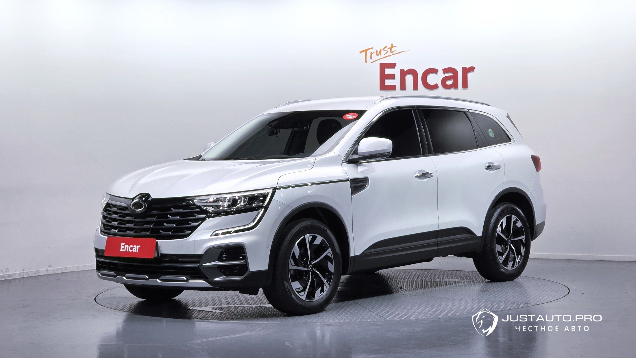 Автомобиль Renault-KoreaSamsung QM6