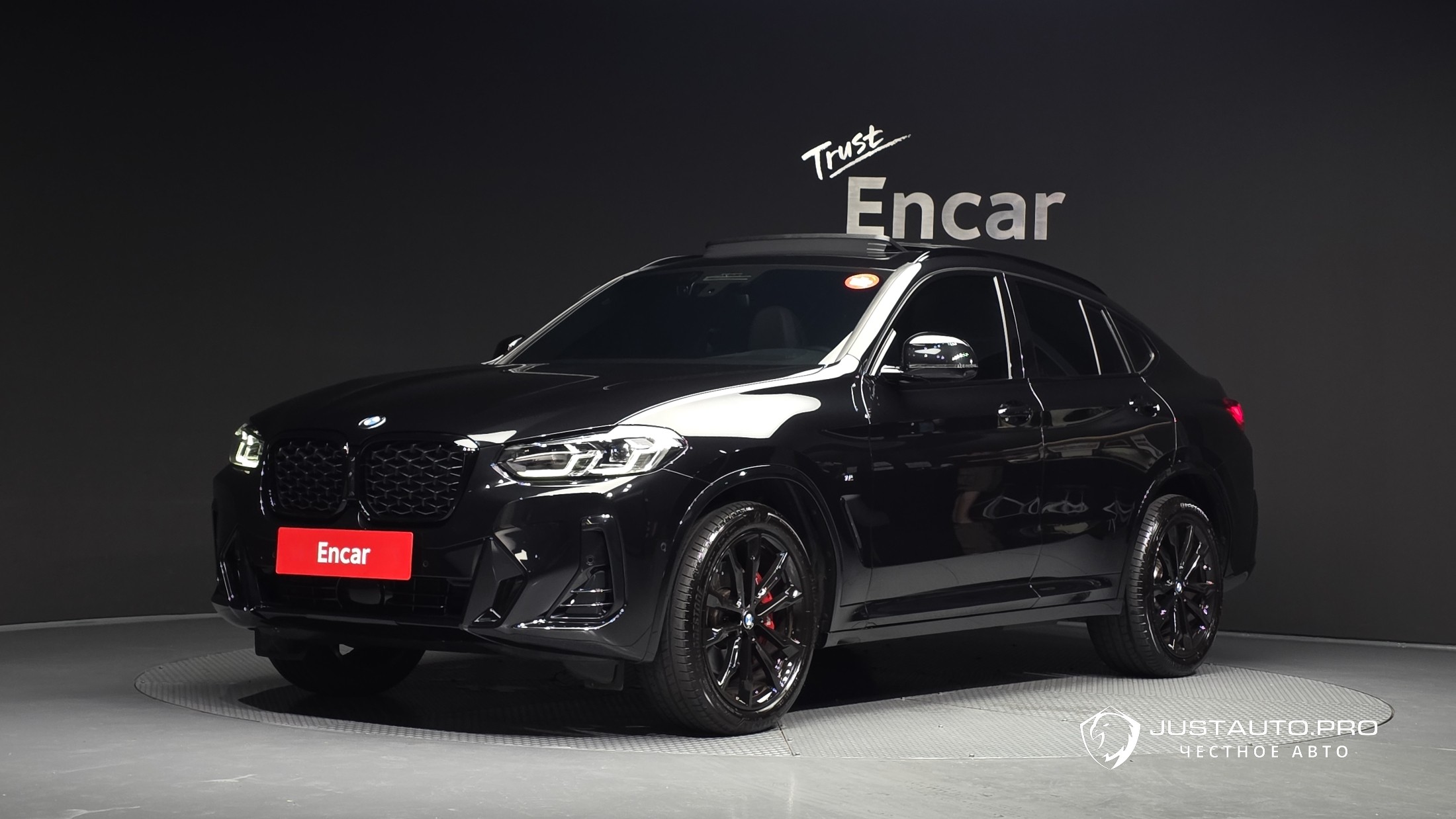 Автомобиль BMW X4