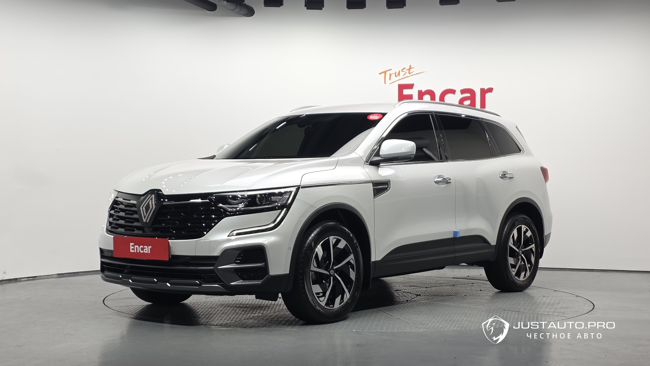 Автомобиль Renault-KoreaSamsung QM6