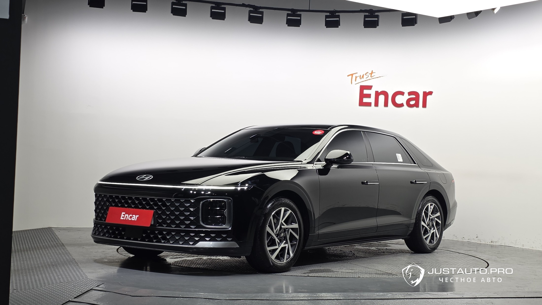 Автомобиль Hyundai Grandeur