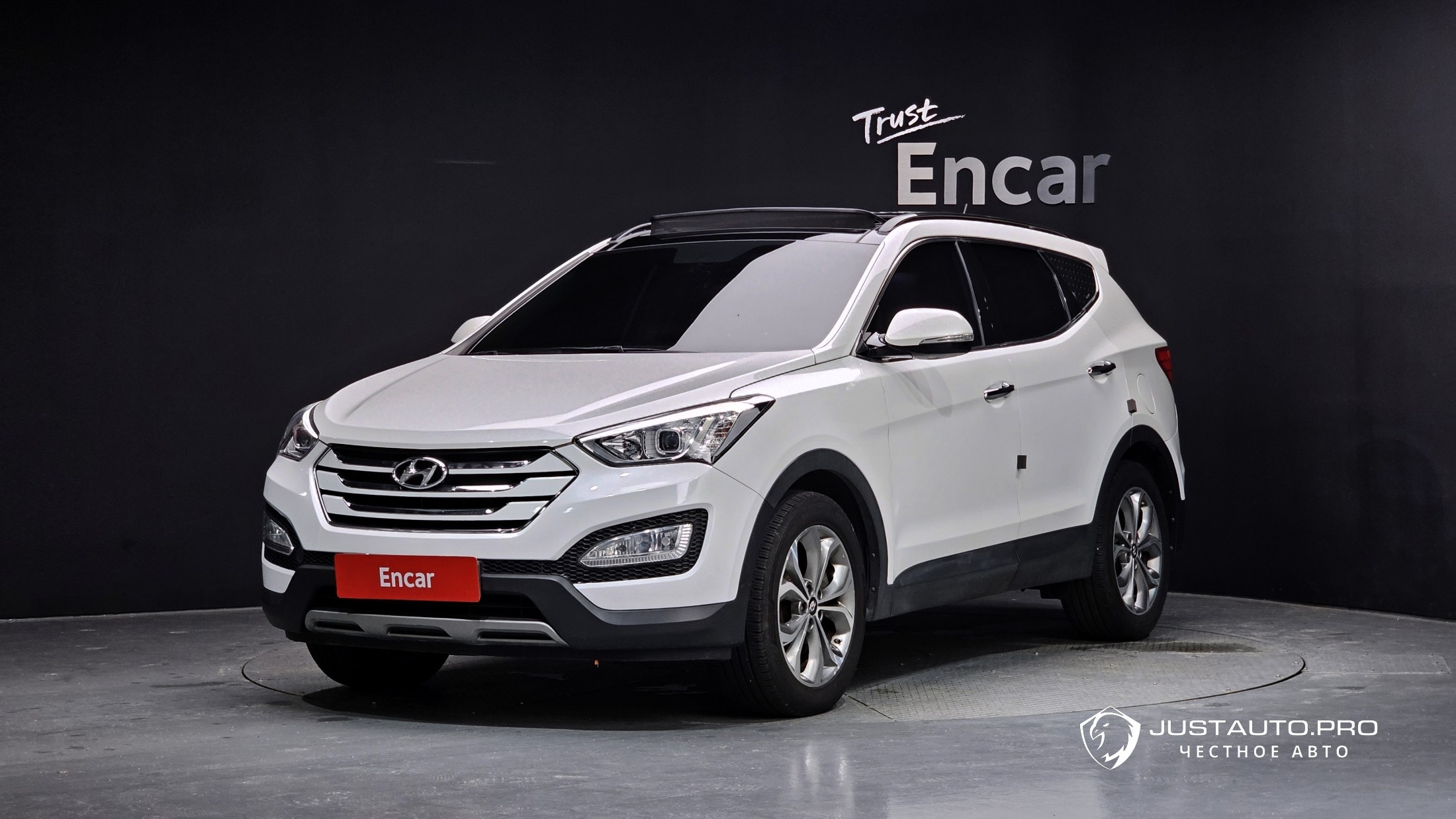 Автомобиль Hyundai Santafe