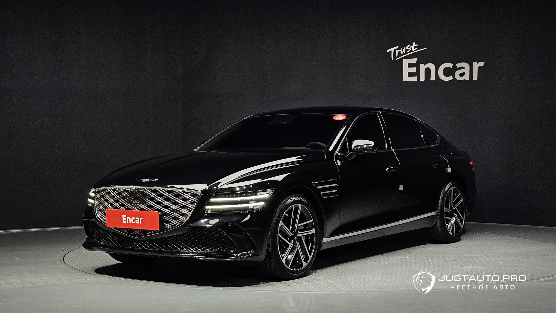 Автомобиль Genesis G80