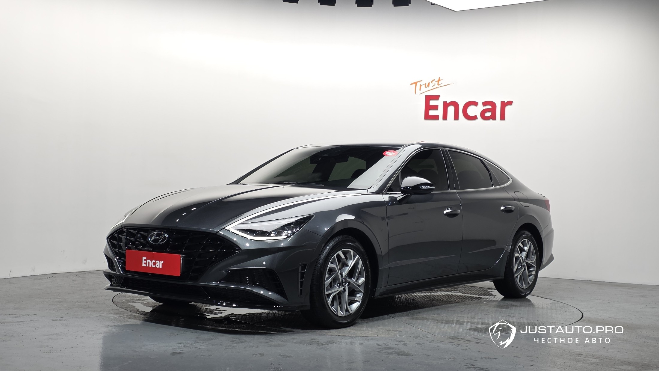 Автомобиль Hyundai Sonata