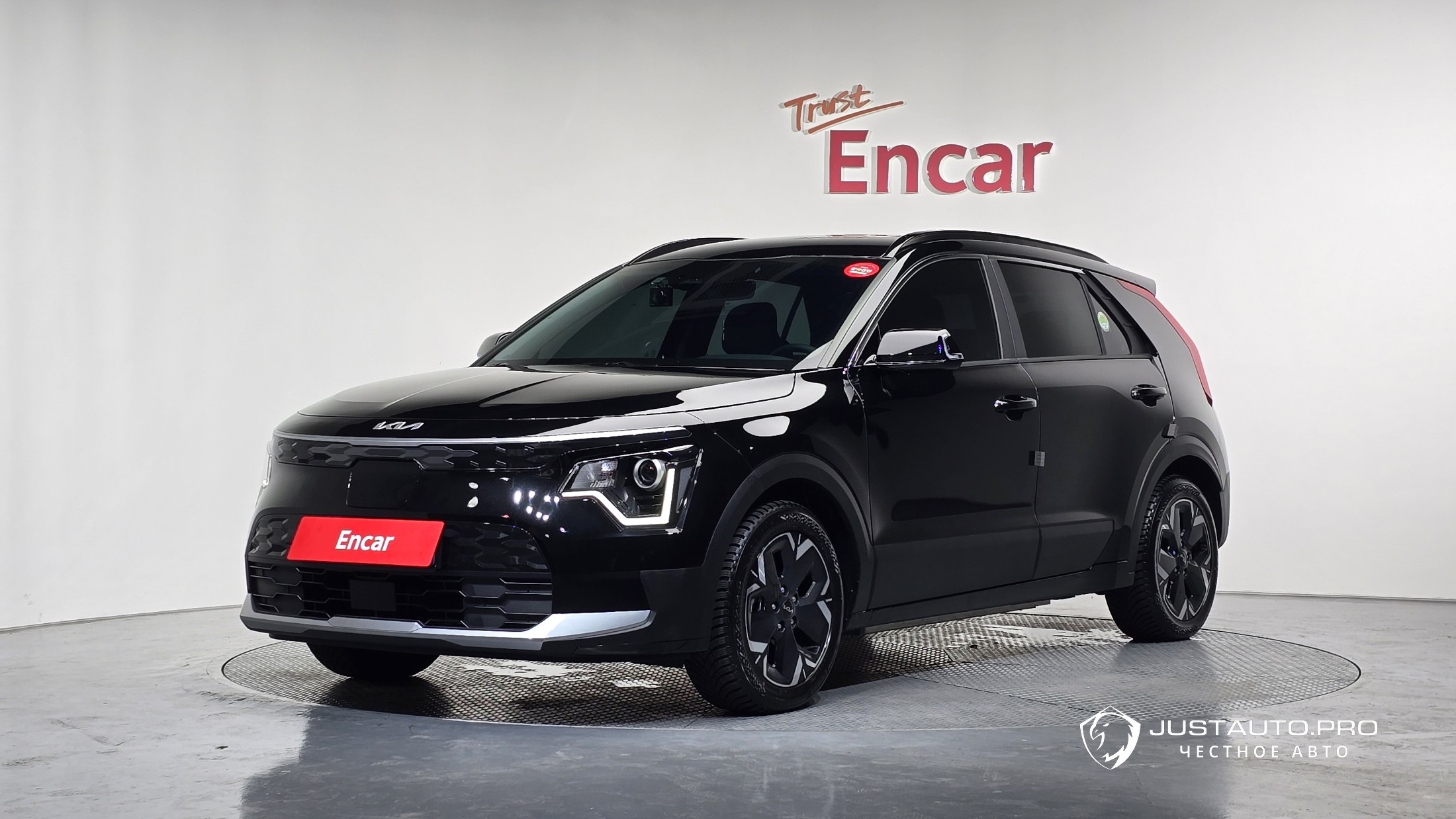 Автомобиль Kia Niro