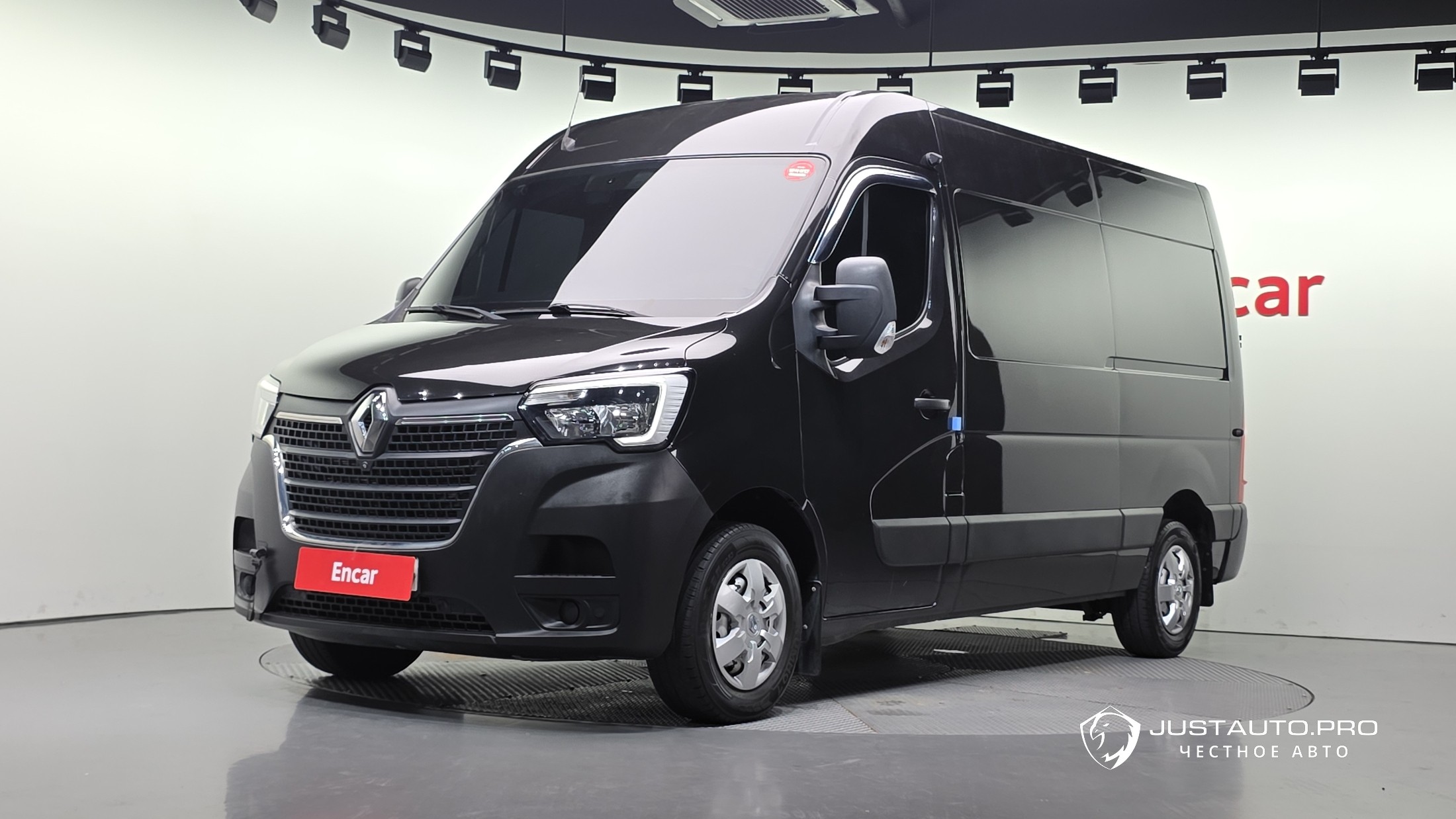 Автомобиль Renault-KoreaSamsung Master