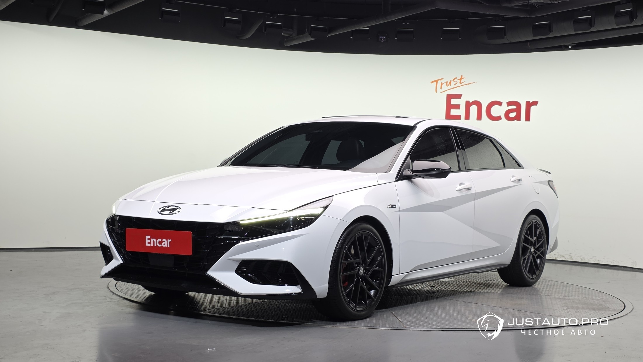 Автомобиль Hyundai AVANTE