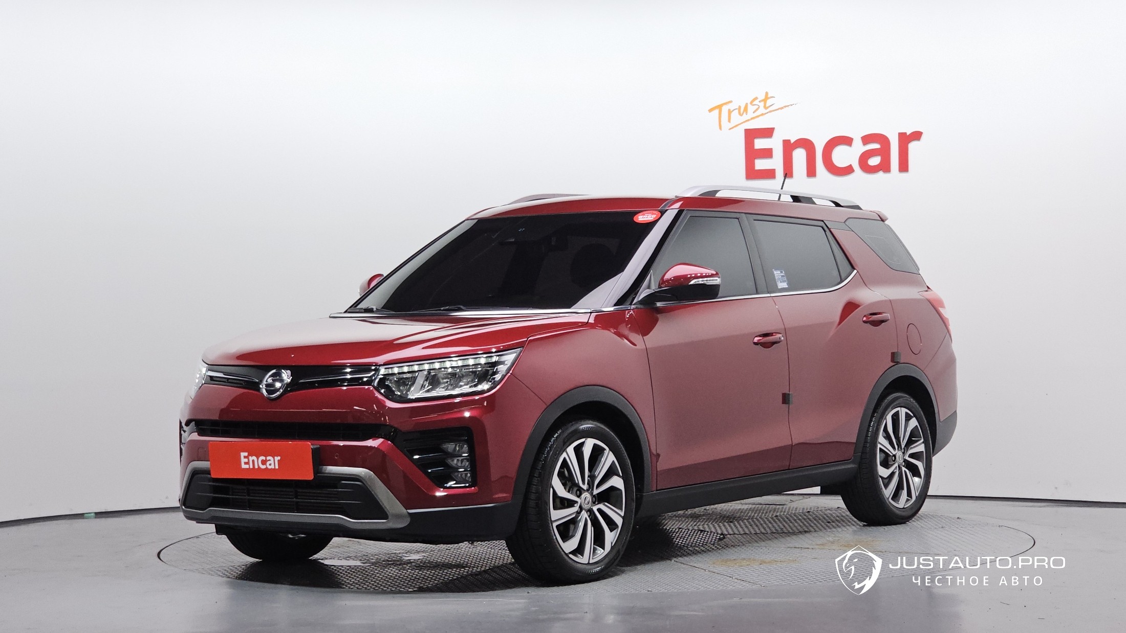 Автомобиль KG_Mobility_Ssangyong TIBOLI