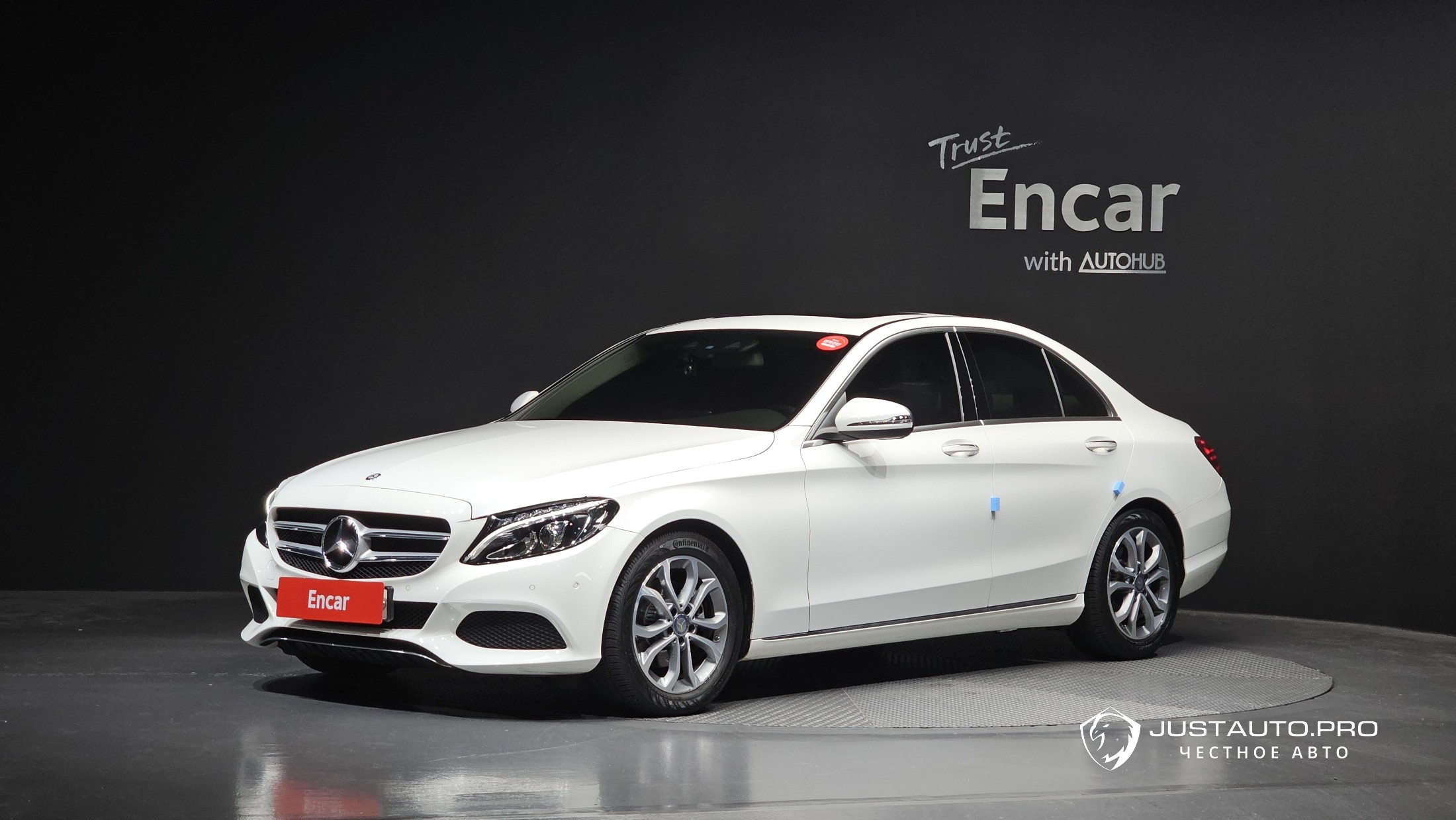 Автомобиль Mercedes-Benz C-Class