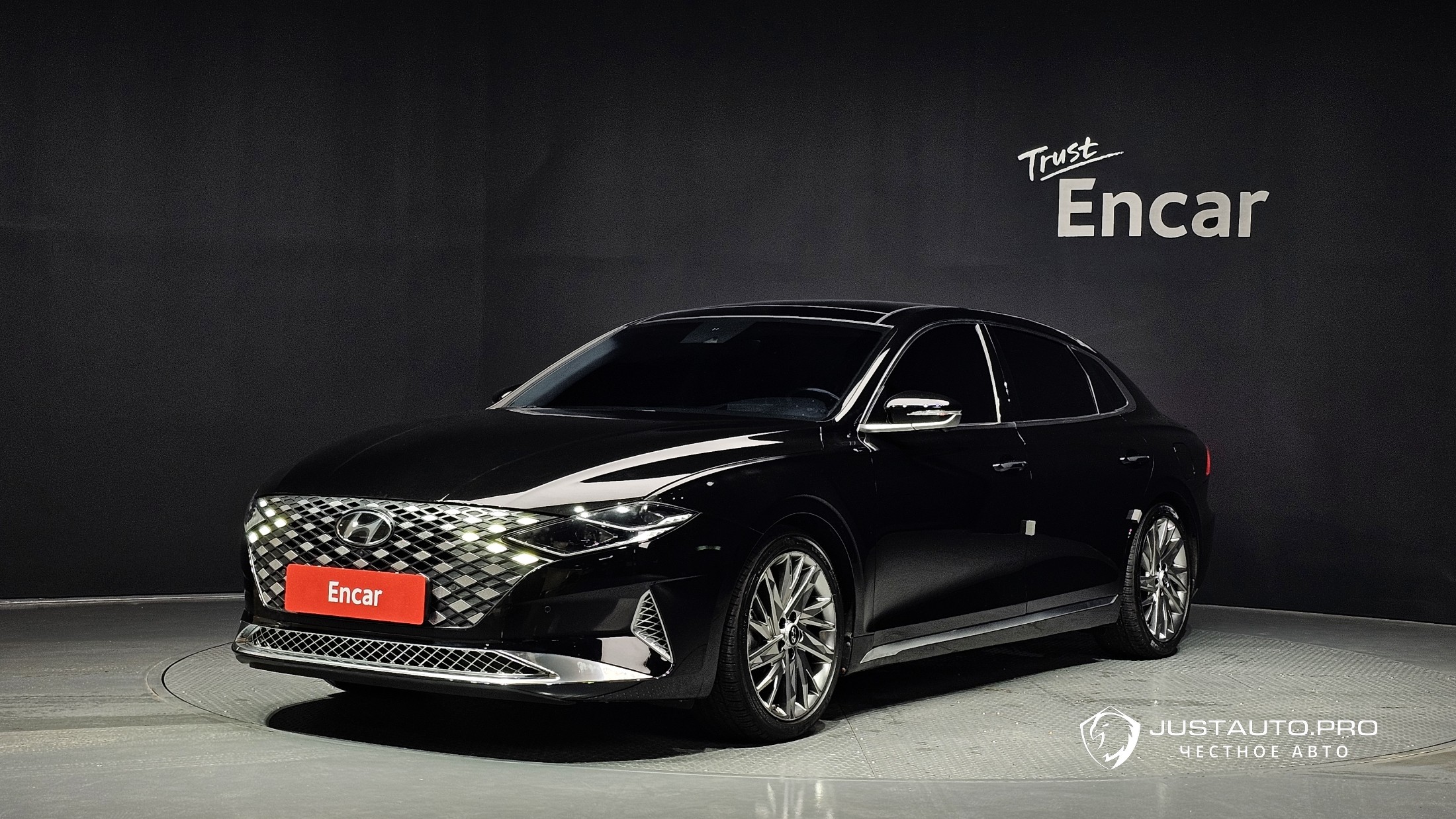Автомобиль Hyundai Grandeur