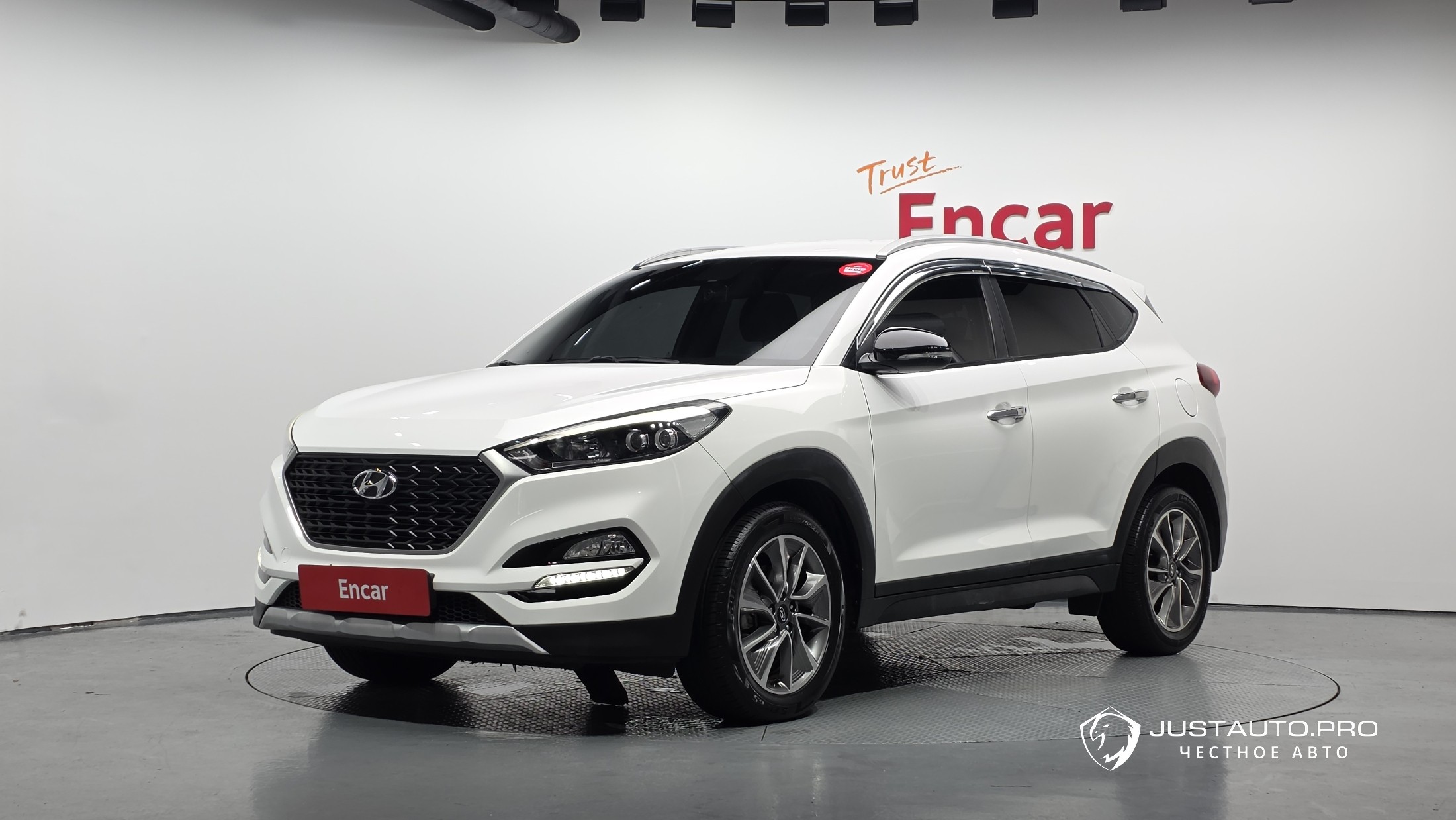 Автомобиль Hyundai Tucson