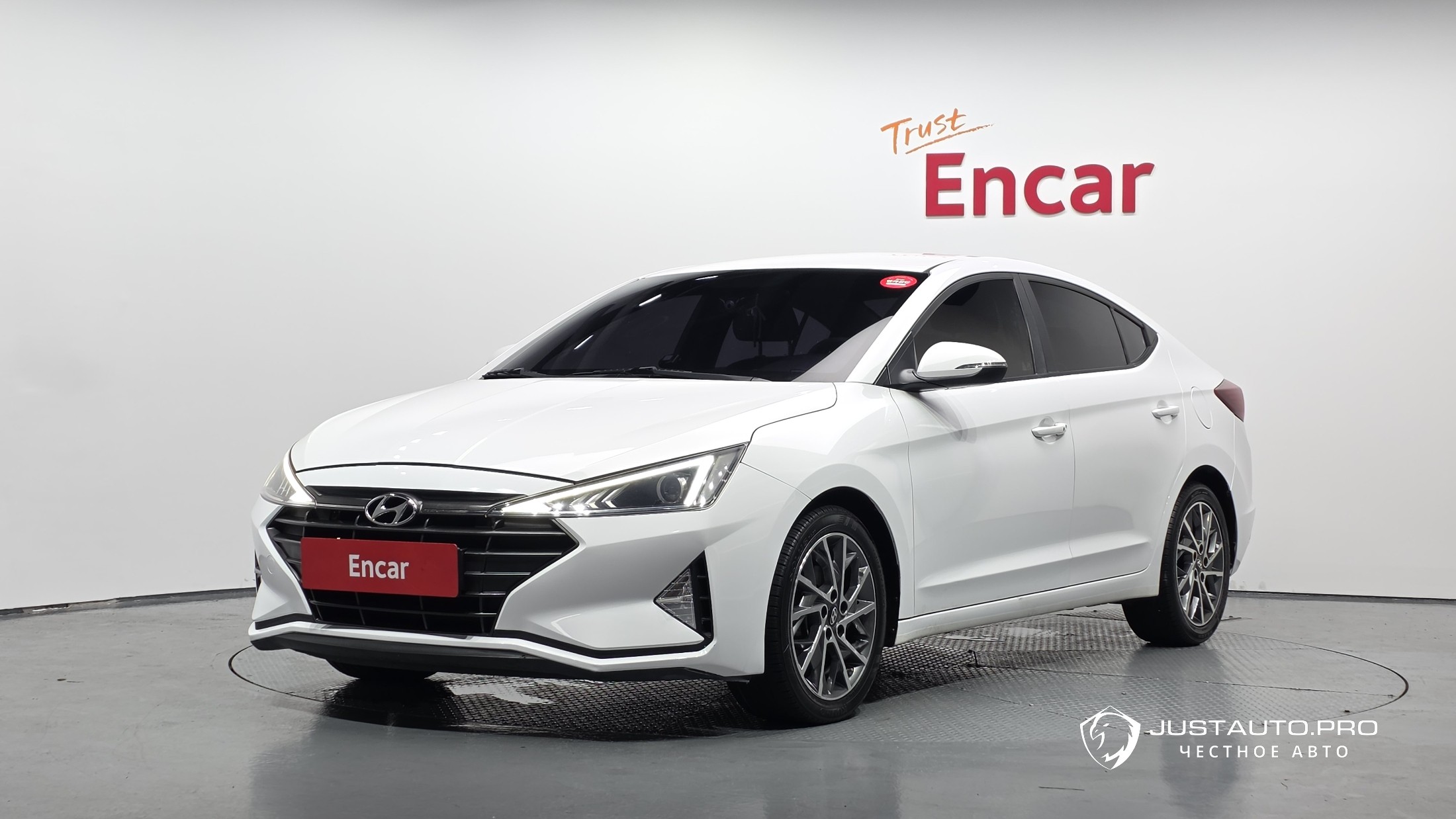 Автомобиль Hyundai AVANTE