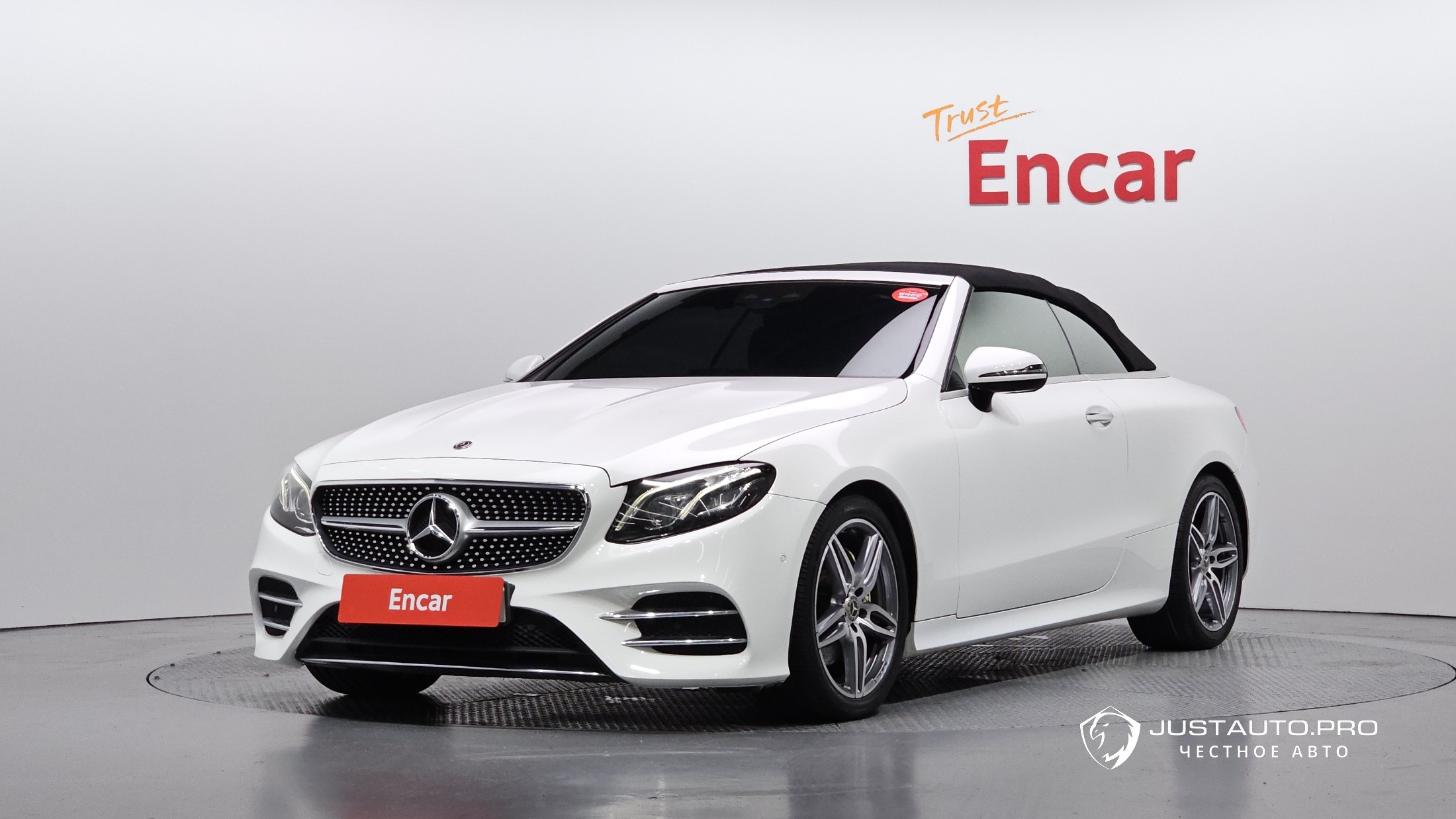 Автомобиль Mercedes-Benz E-Class