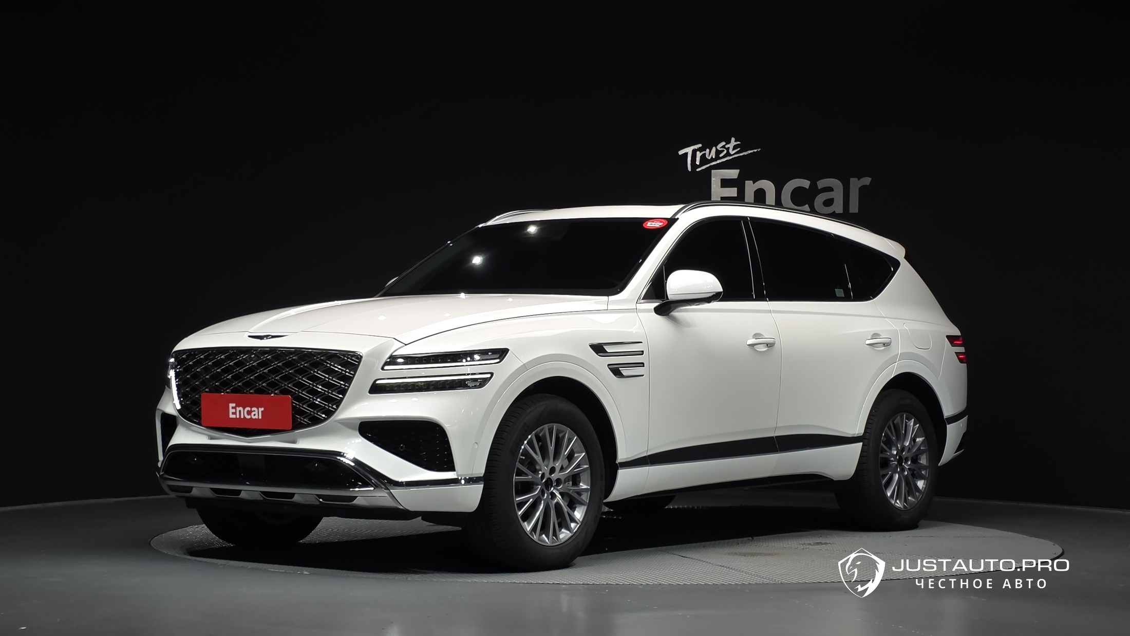 Автомобиль Genesis GV80