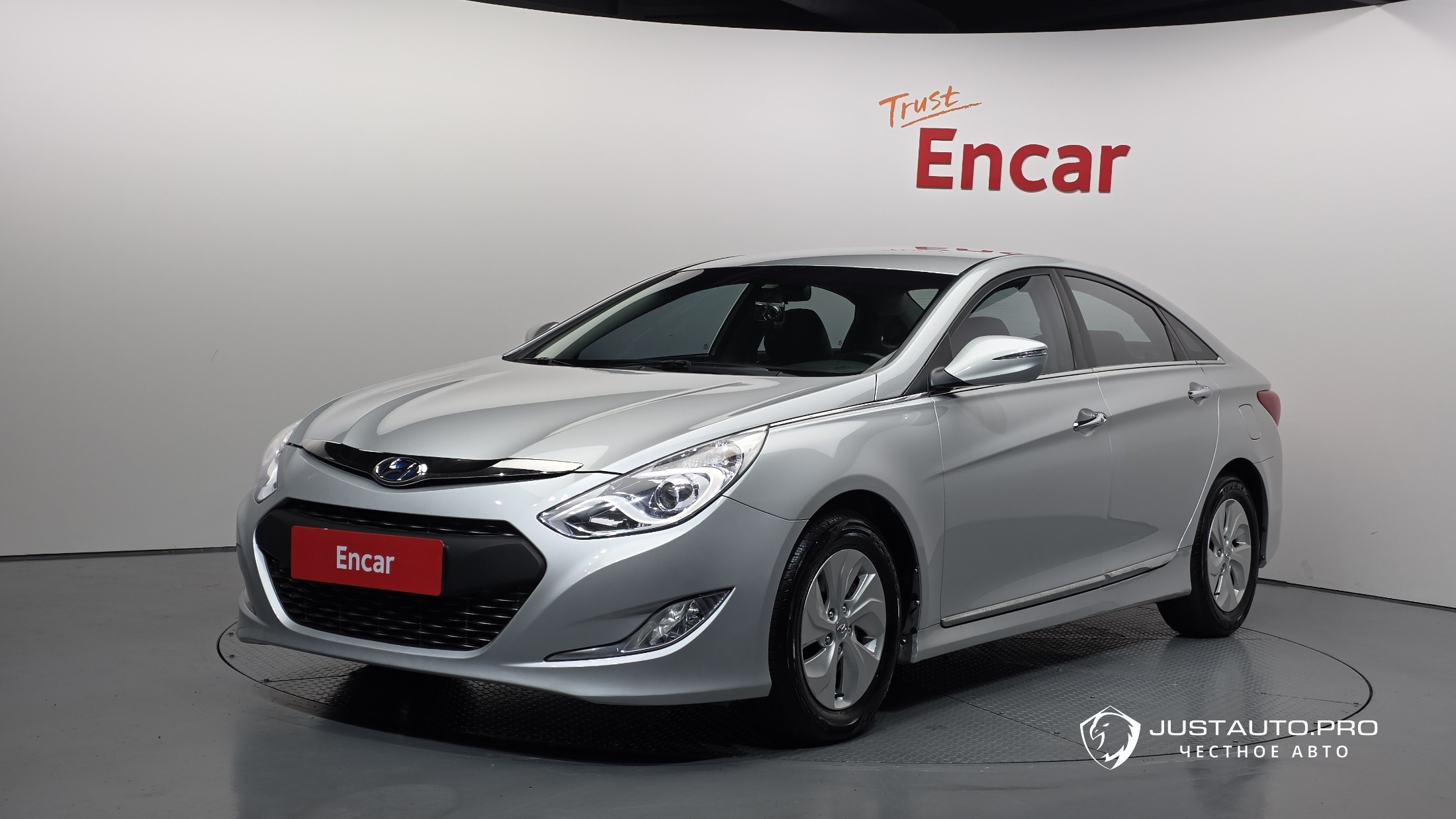 Автомобиль Hyundai Sonata