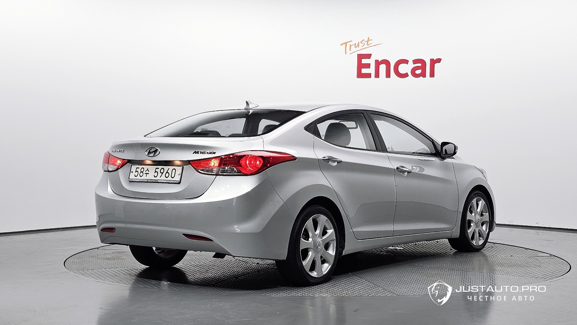 Автомобиль Hyundai AVANTE