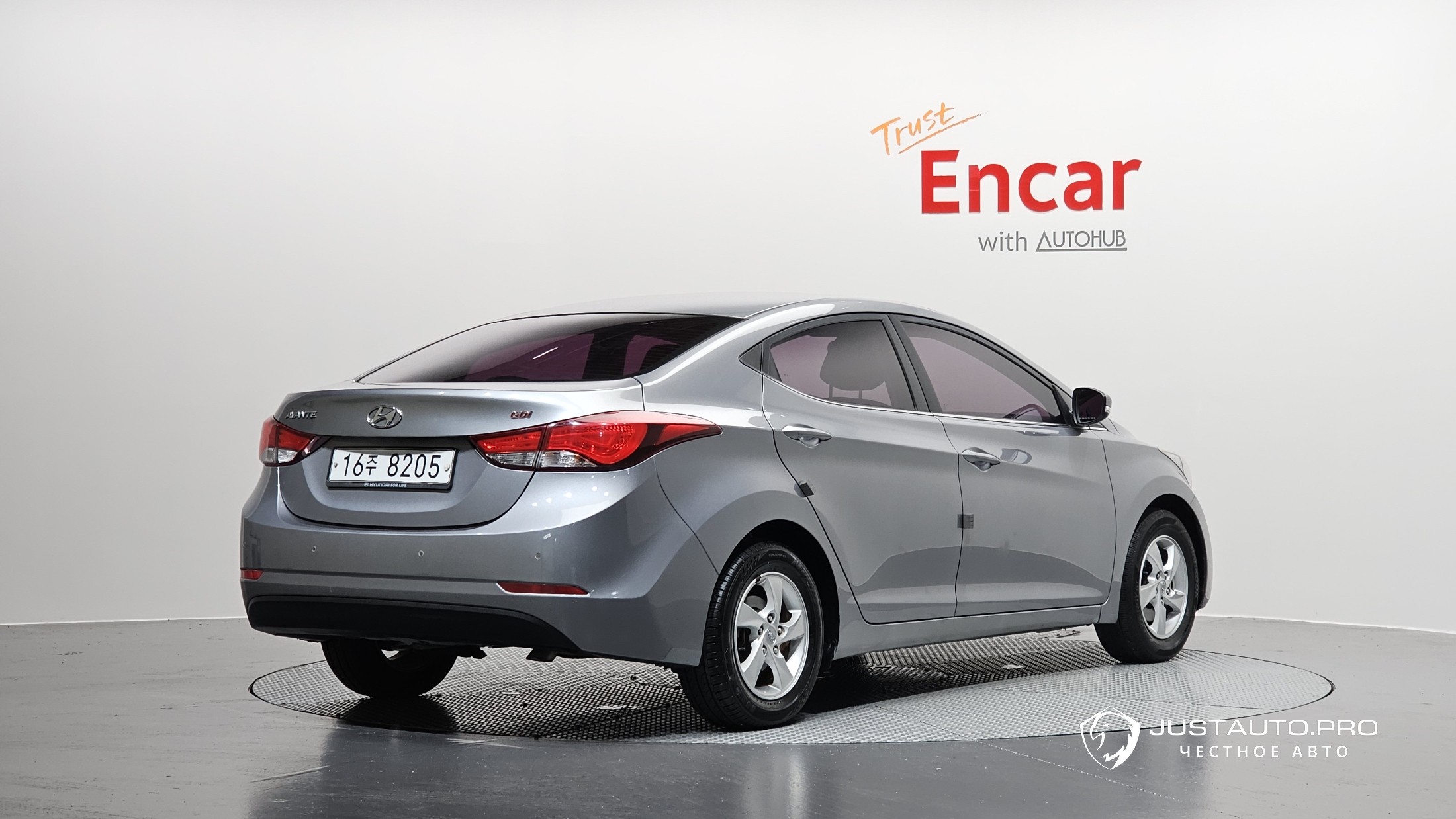 Автомобиль Hyundai AVANTE