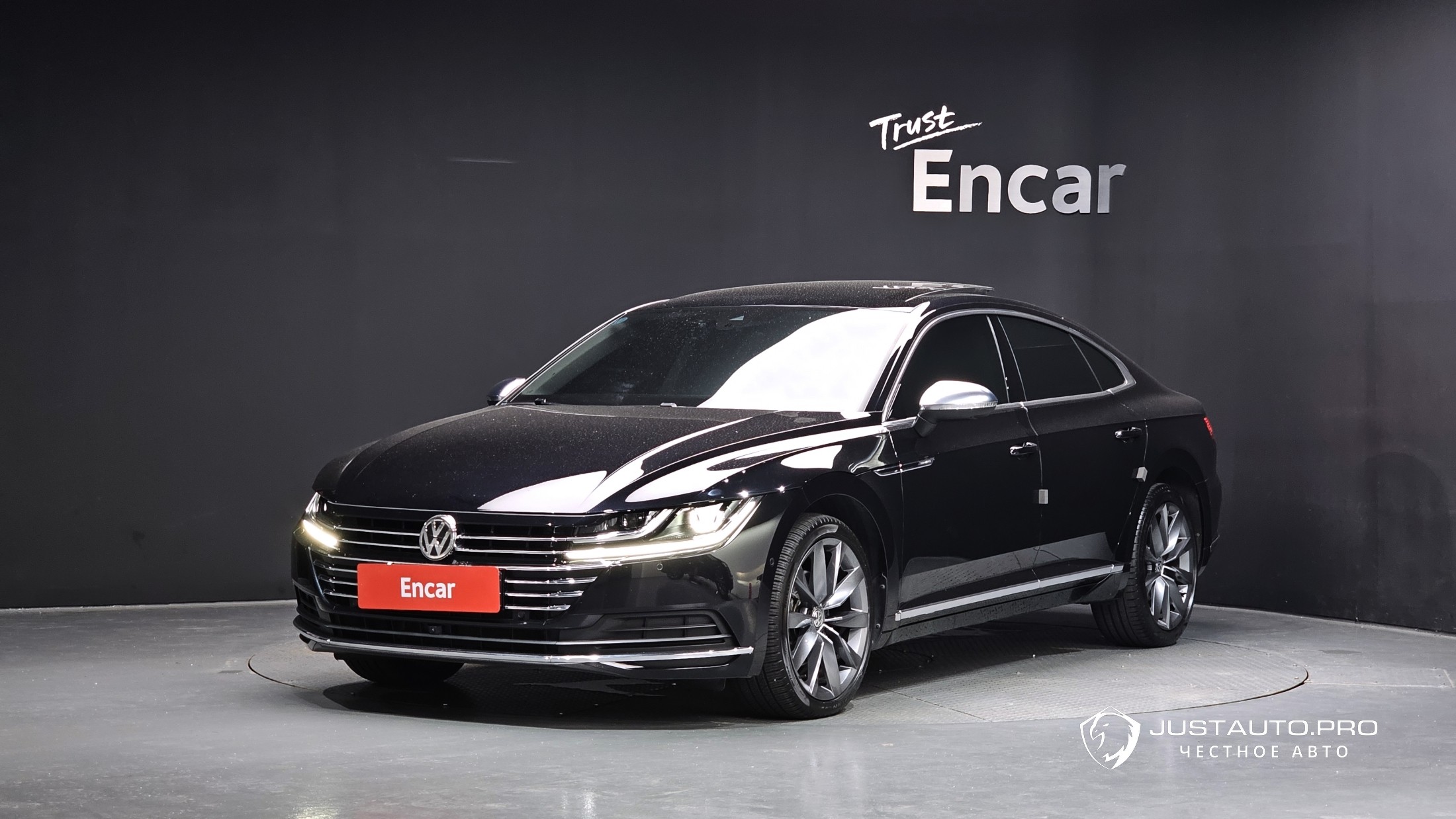 Автомобиль Volkswagen Arteon