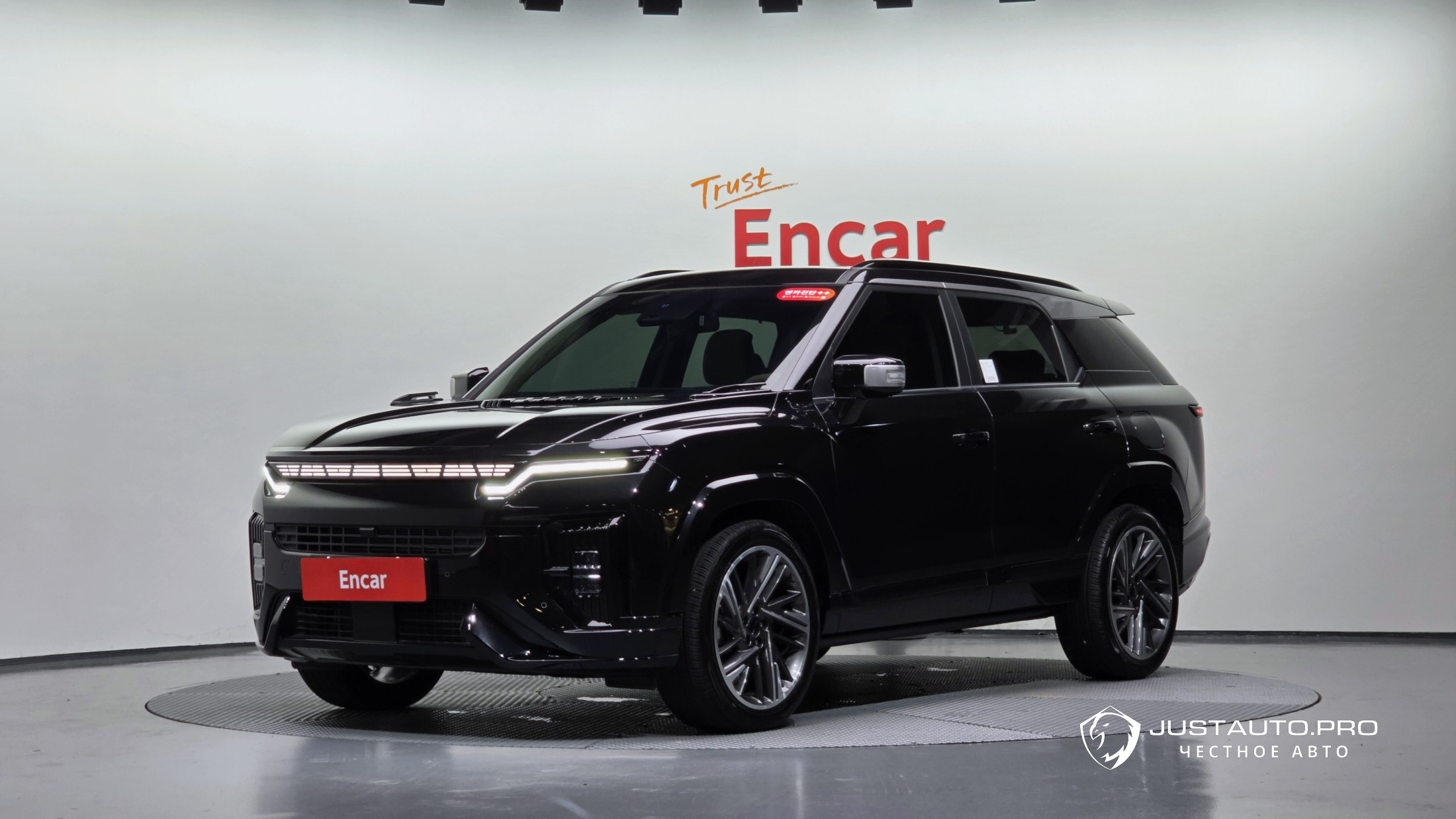 Автомобиль KG_Mobility_Ssangyong Actyon