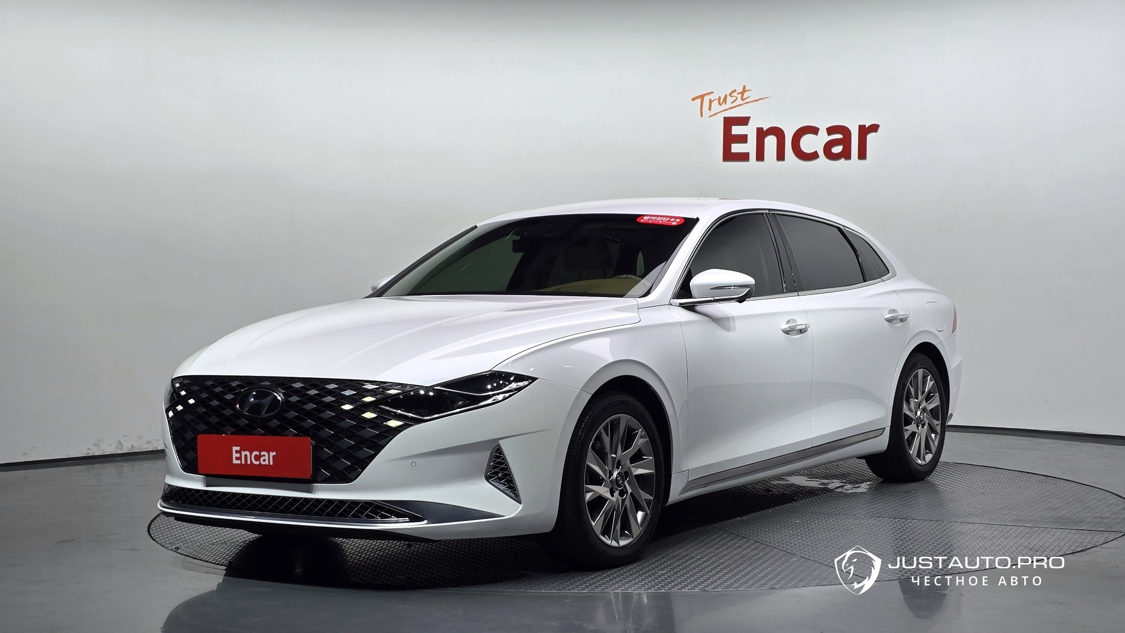 Автомобиль Hyundai Grandeur