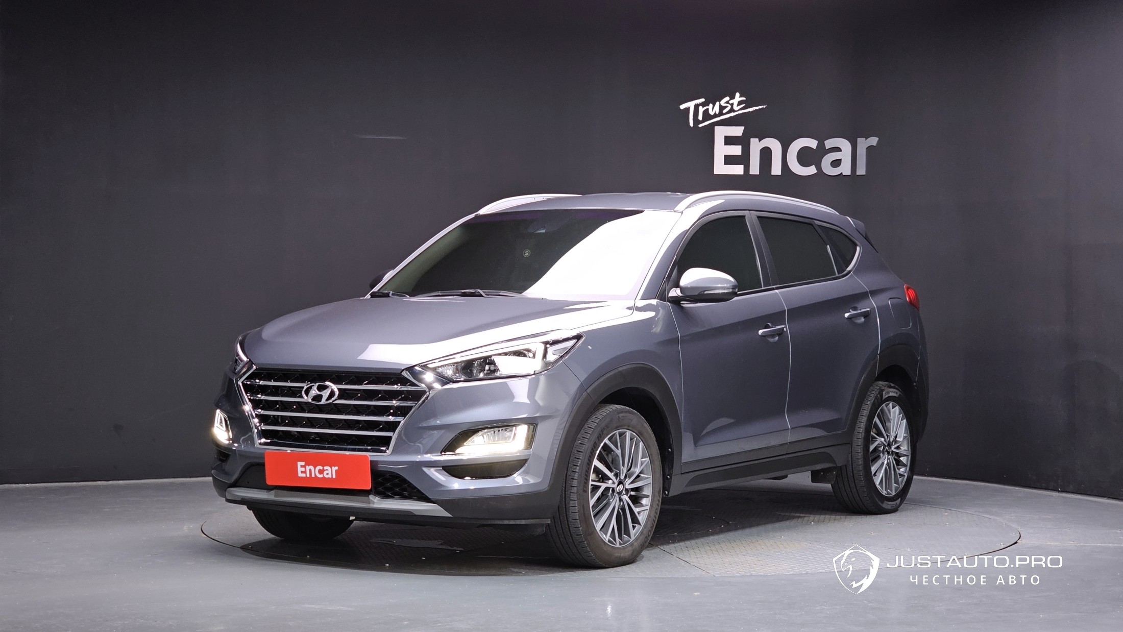Автомобиль Hyundai Tucson