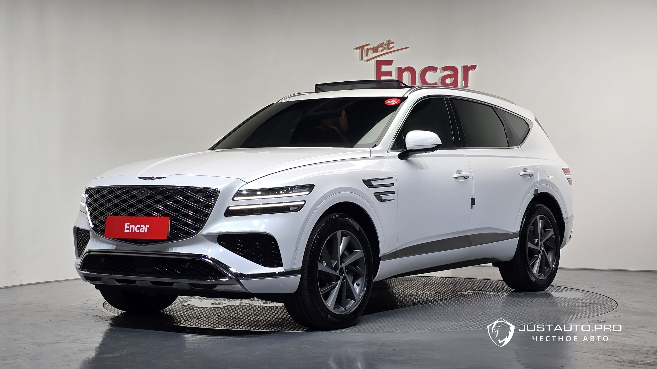 Автомобиль Genesis GV80