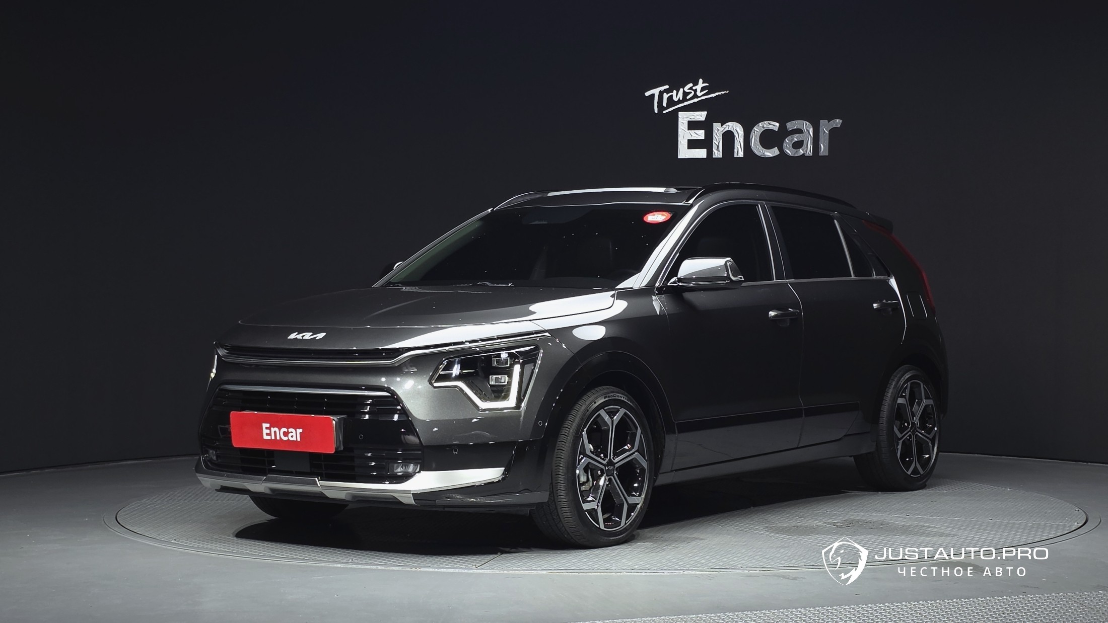 Автомобиль Kia Niro