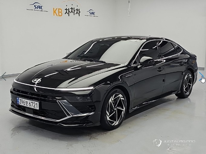 Автомобиль Hyundai Sonata
