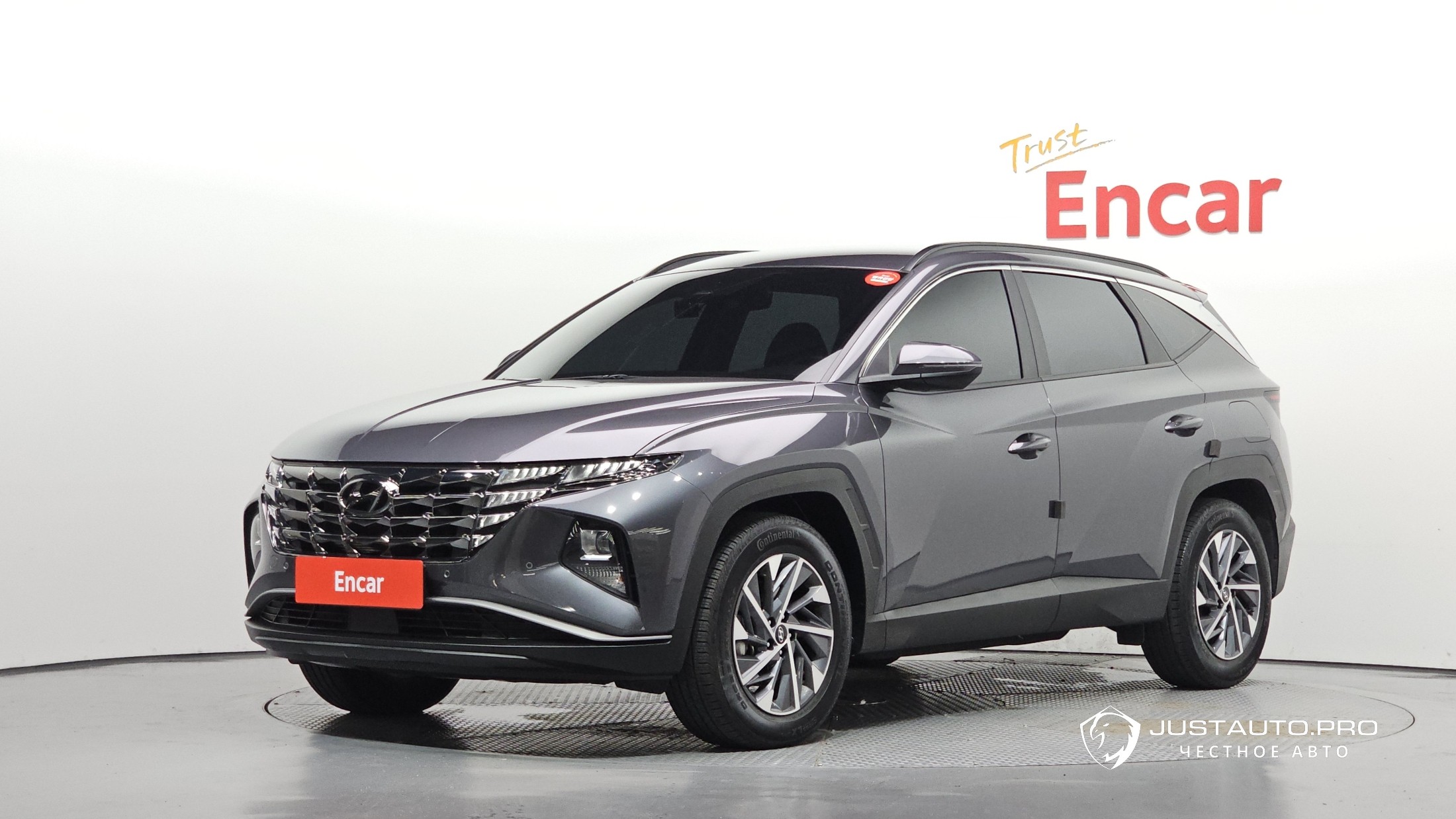 Автомобиль Hyundai Tucson