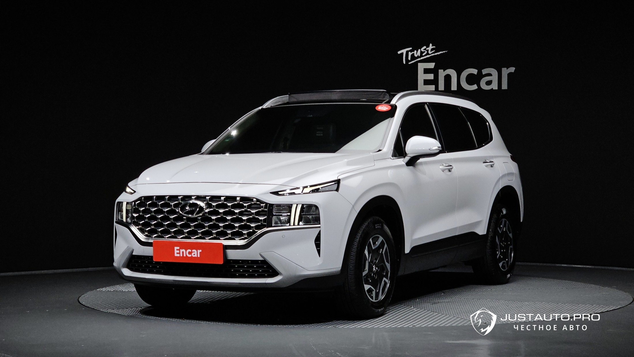 Автомобиль Hyundai Santafe