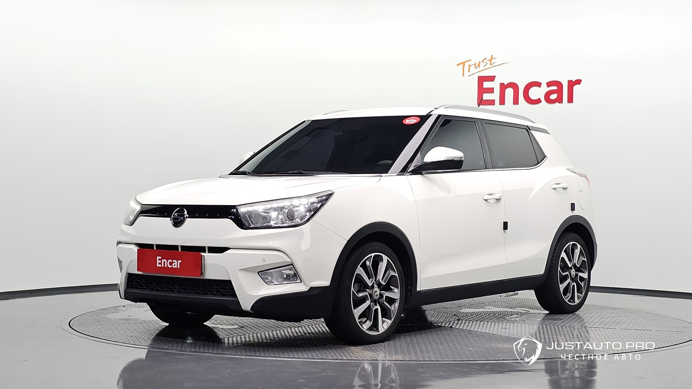 Автомобиль KG_Mobility_Ssangyong TIBOLI