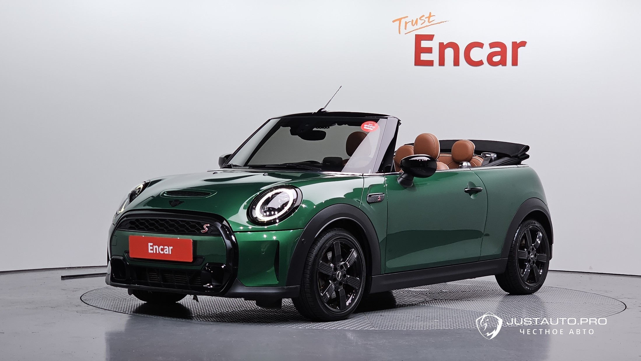 Автомобиль Mini Cooper Convertible