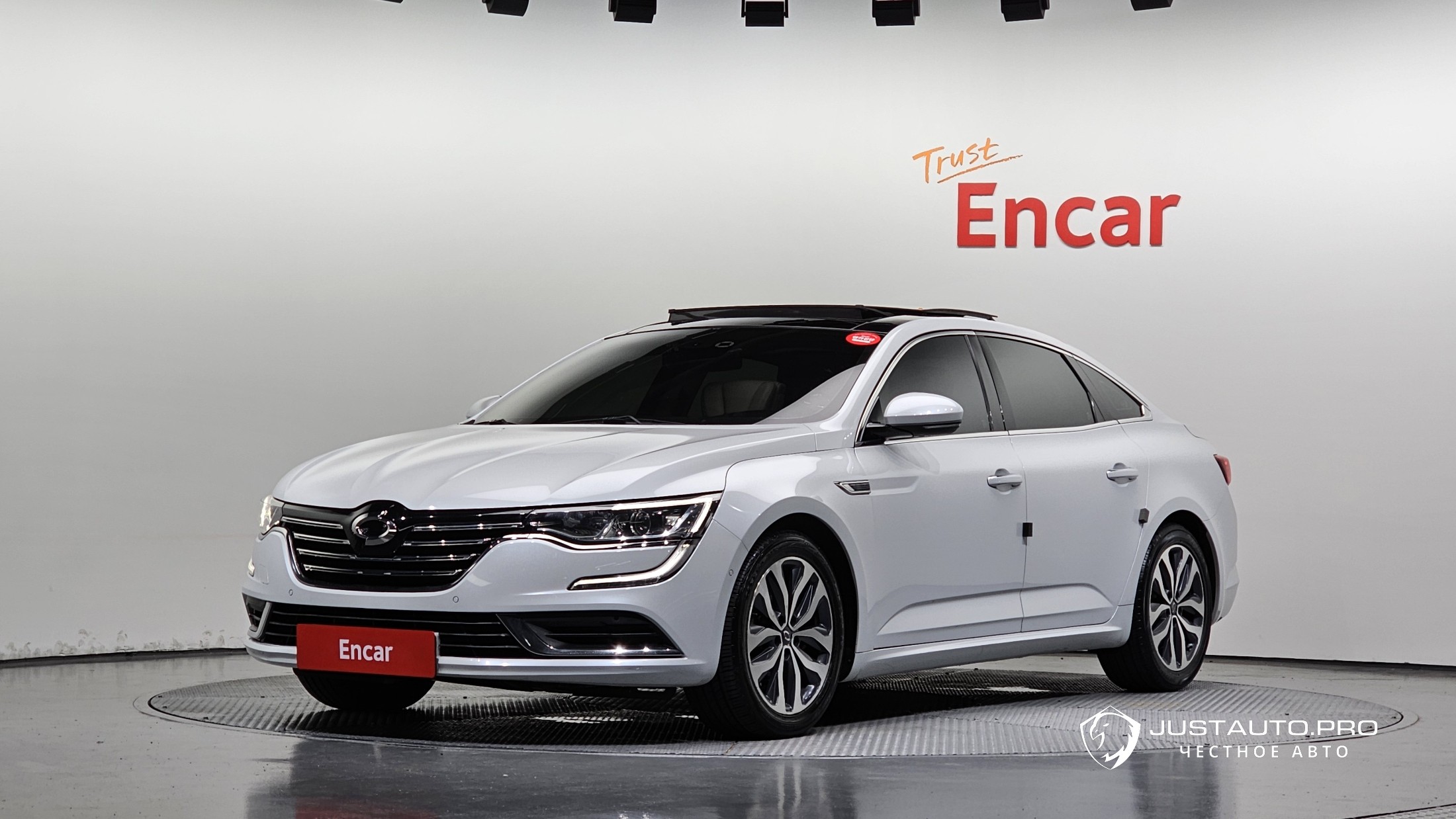 Автомобиль Renault-KoreaSamsung SM6