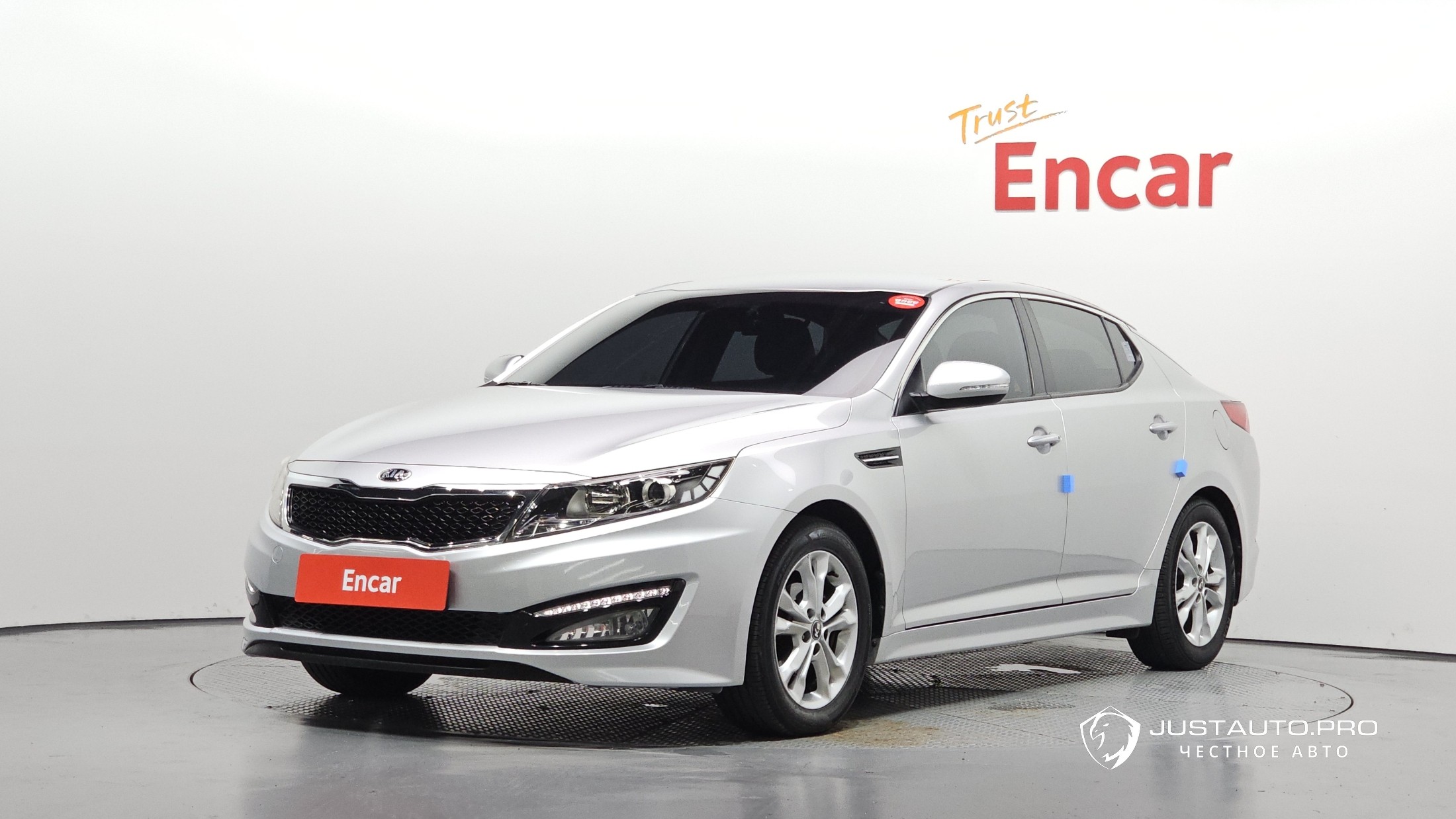 Автомобиль Kia K5