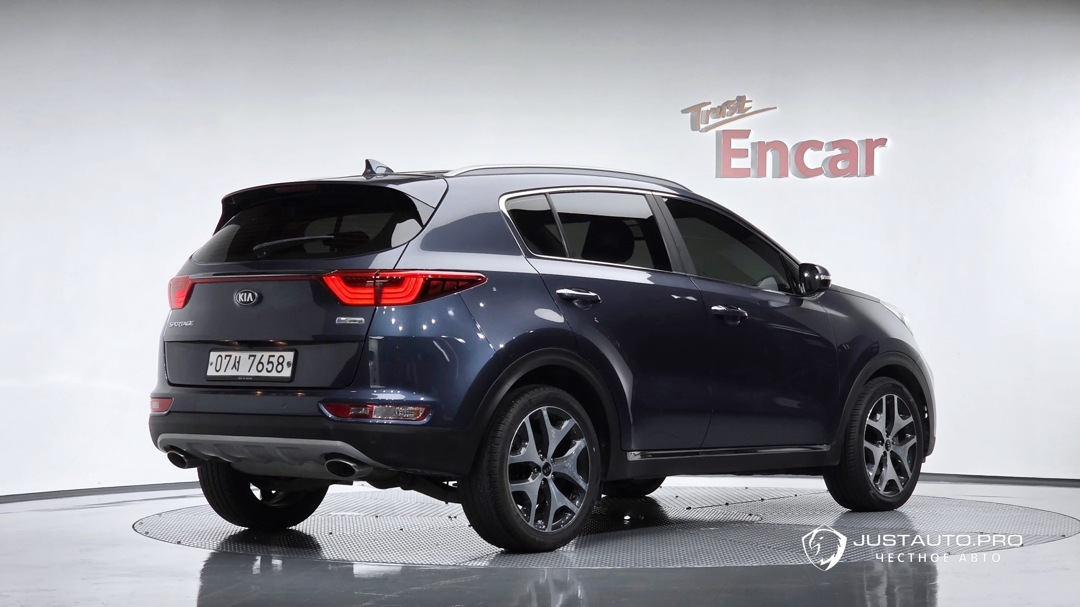 Автомобиль Kia Sportage