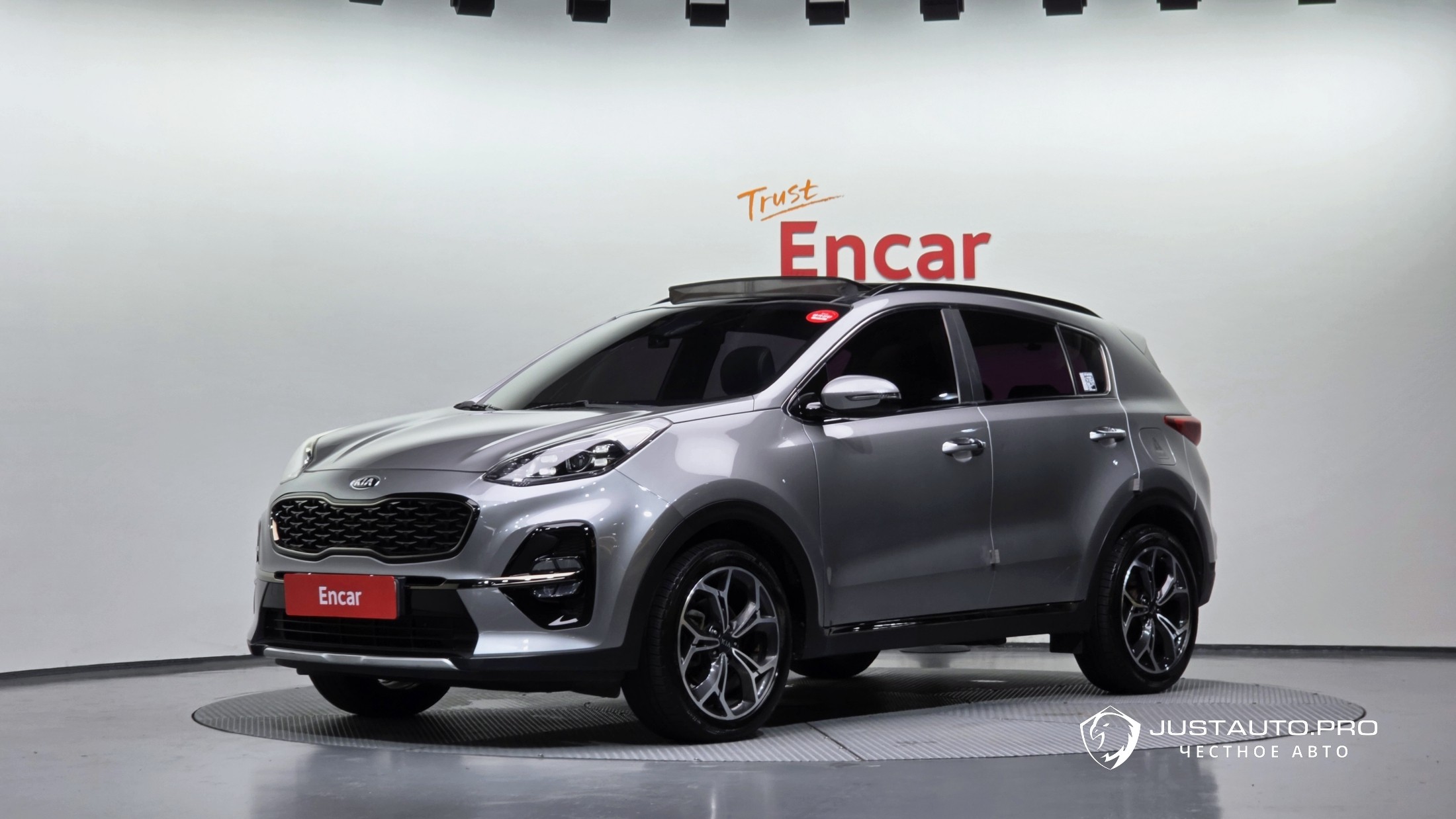 Автомобиль Kia Sportage