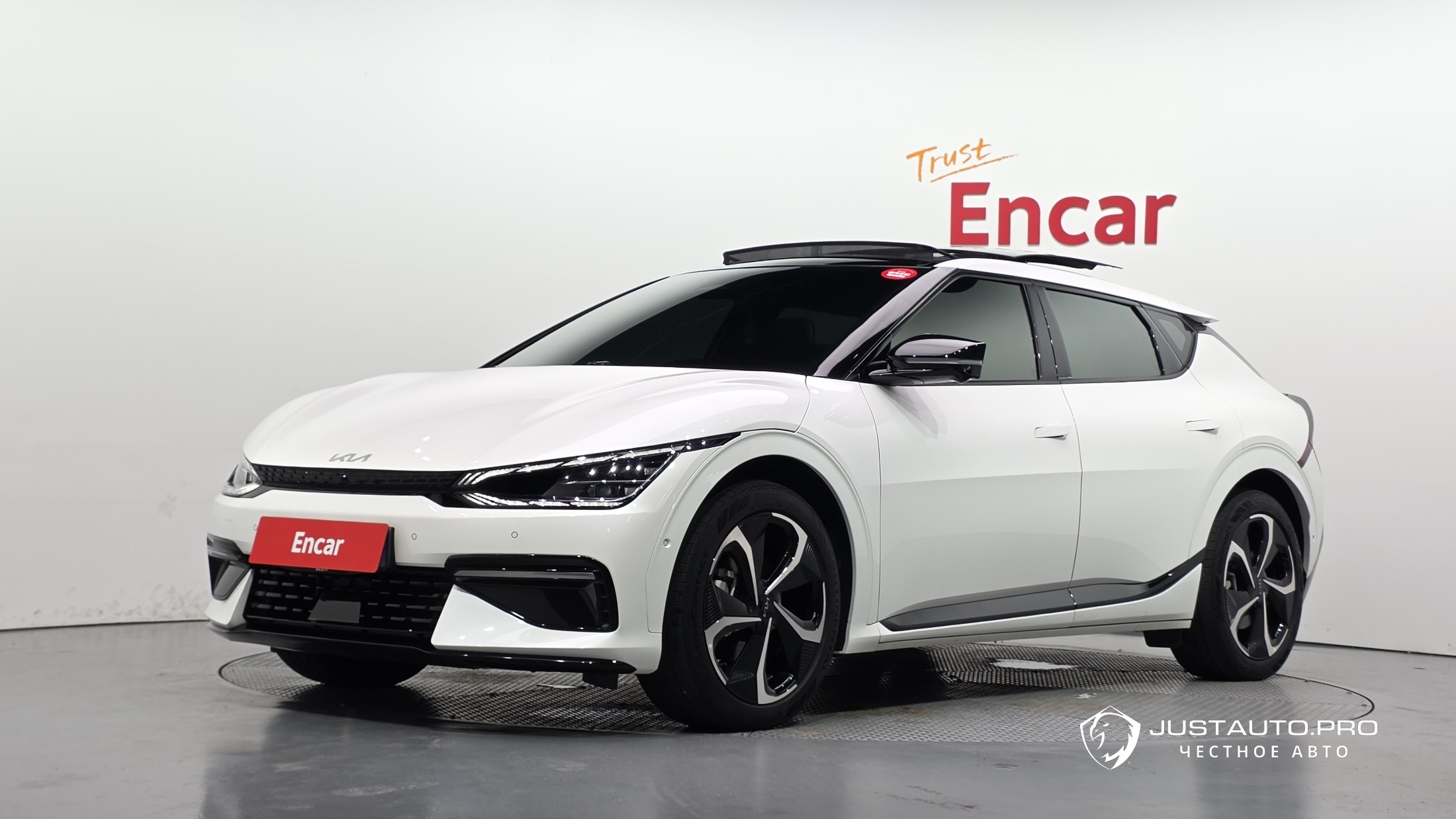 Автомобиль Kia EV6
