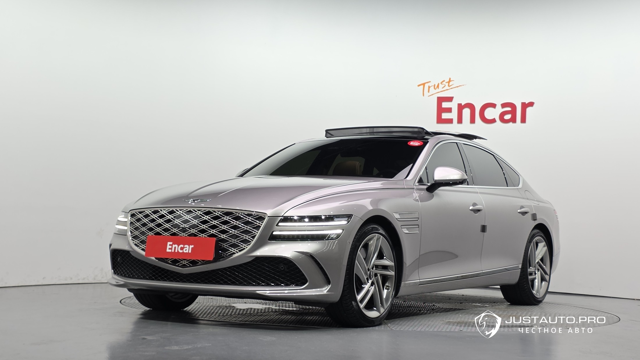 Автомобиль Genesis G80