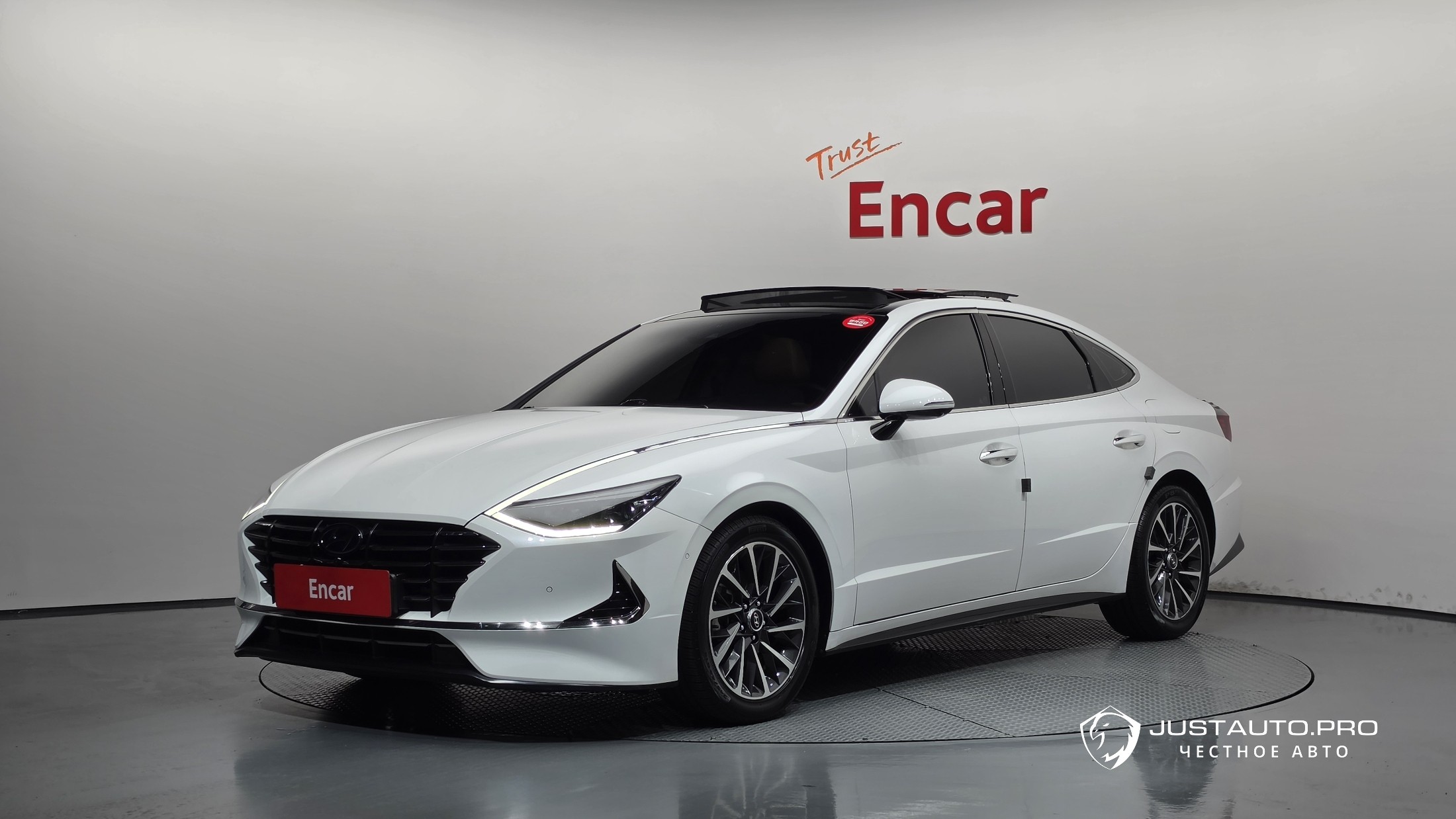 Автомобиль Hyundai Sonata