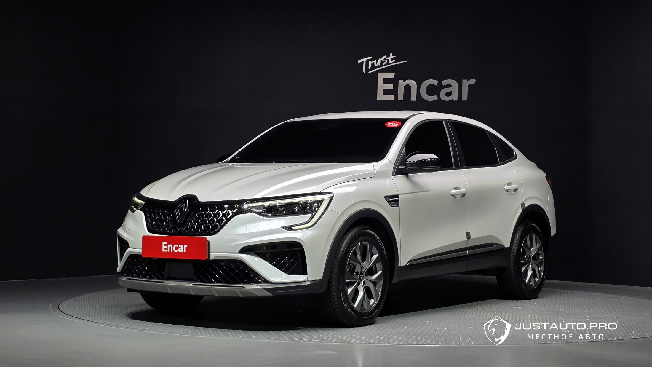 Автомобиль Renault-KoreaSamsung Arkana