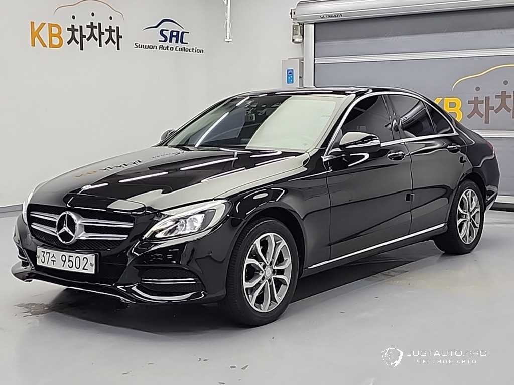 Автомобиль Mercedes-Benz C-Class